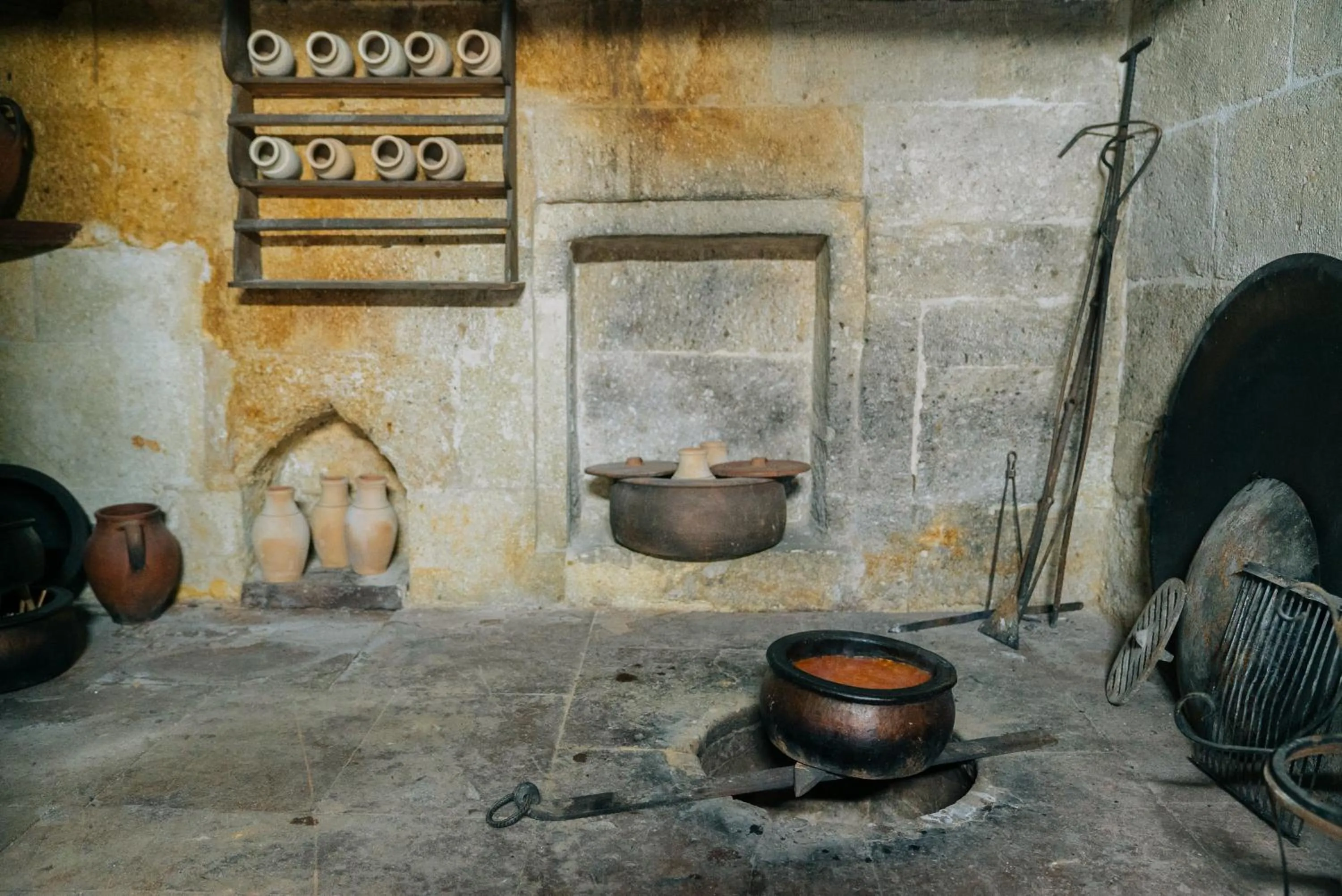 Restaurant/places to eat in Gul Konakları - Sinasos - Special Category