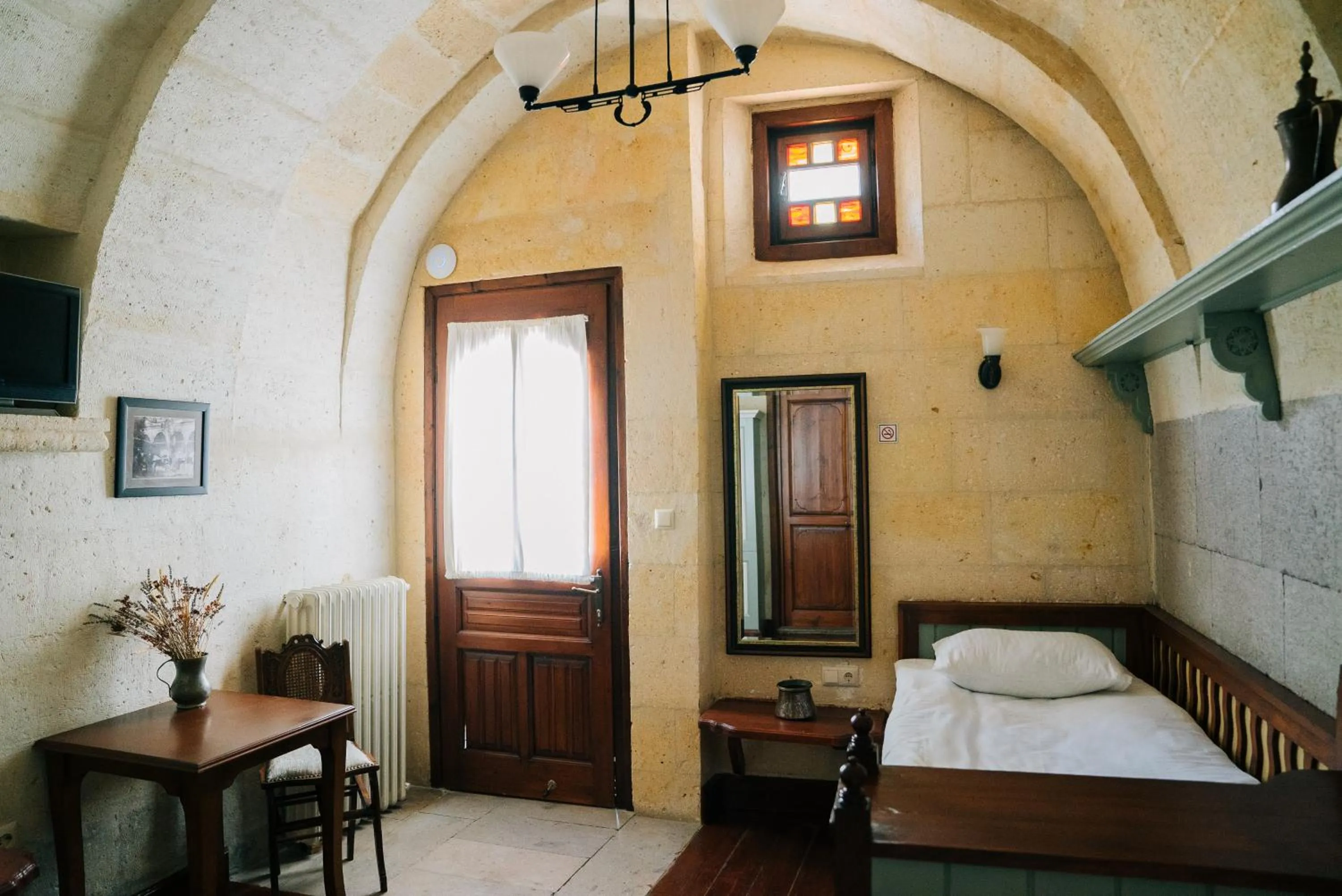 Photo of the whole room in Gul Konakları - Sinasos - Special Category