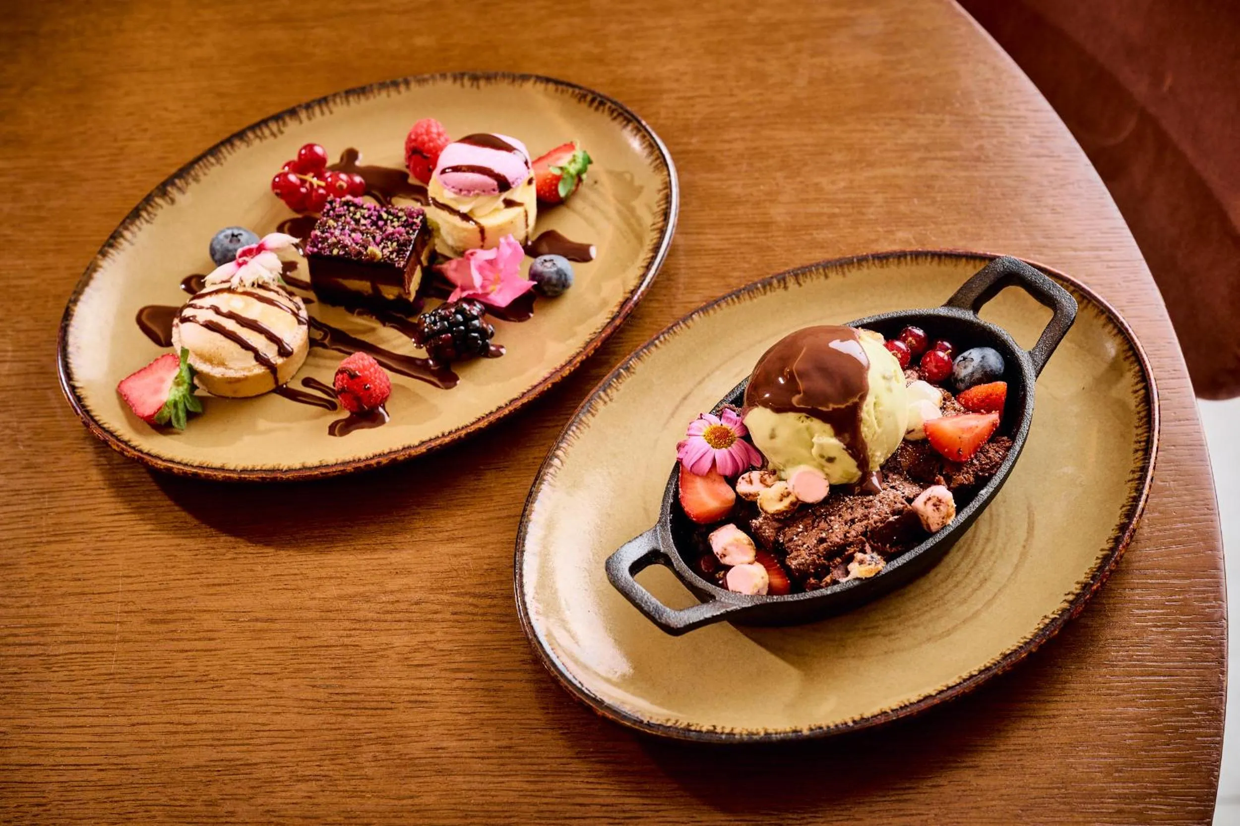 Restaurant/places to eat in Meliá White House Hotel Apartments