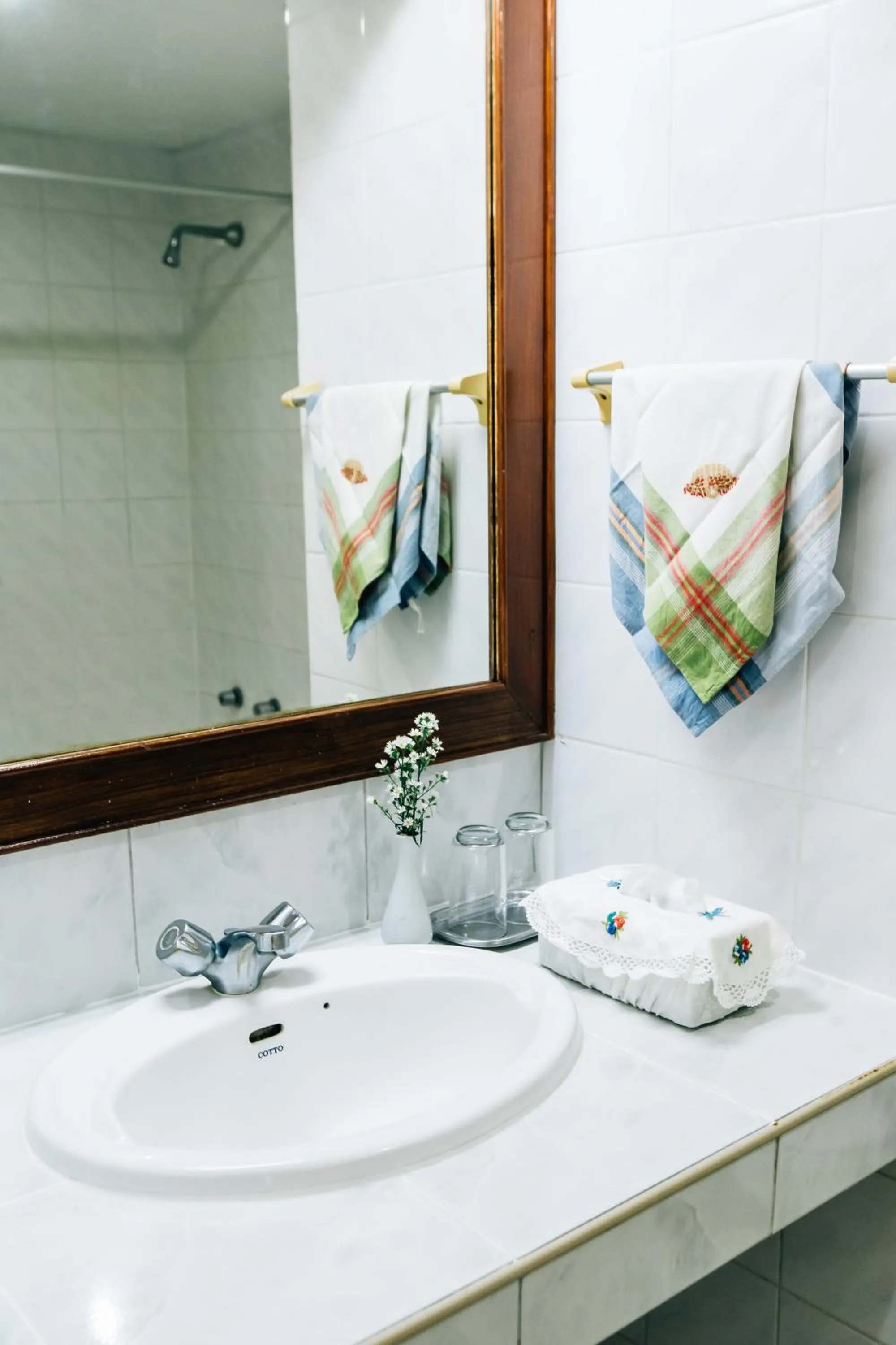 Bathroom in Sinkiat Thani Hotel