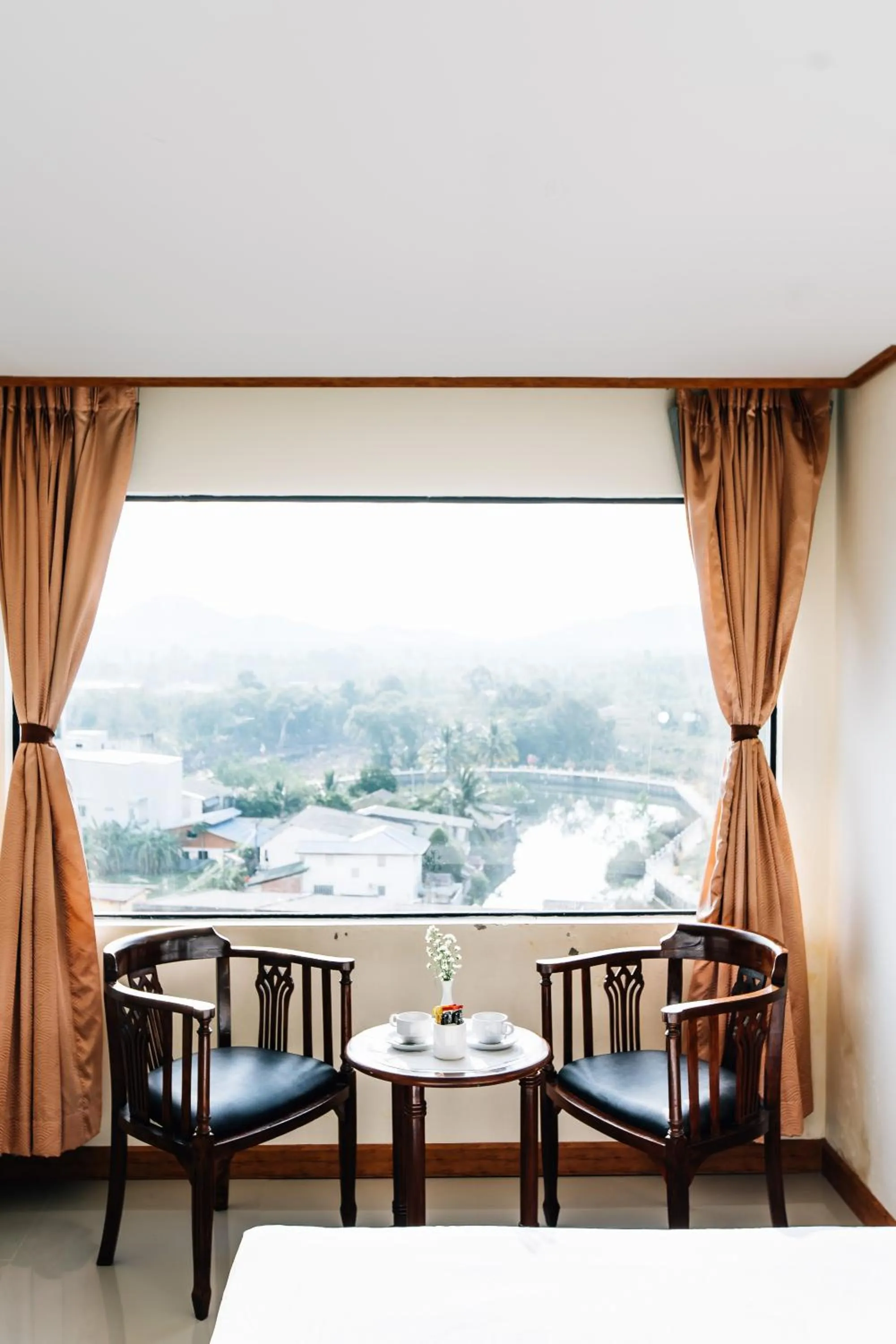 Bedroom in Sinkiat Thani Hotel