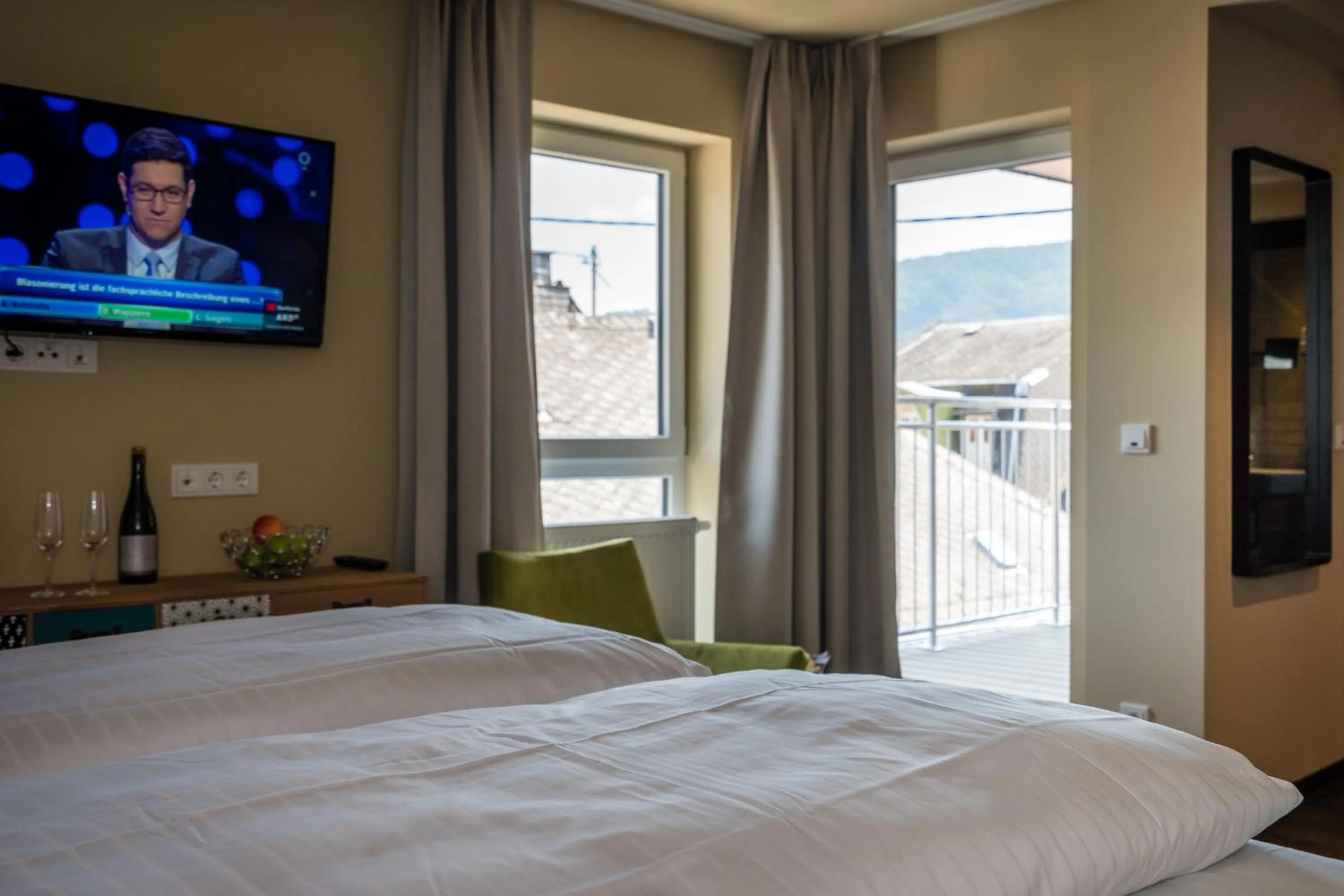 Photo of the whole room, Bed in Hotel Goldene Traube - by Neugart