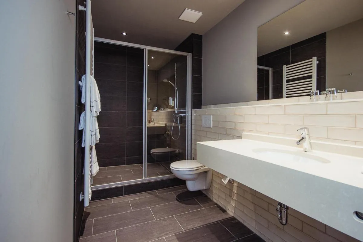 Hotel Goldene Traube - by Neugart