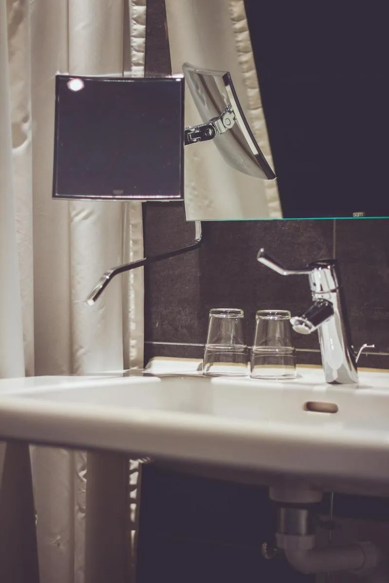 Hotel Goldene Traube - by Neugart