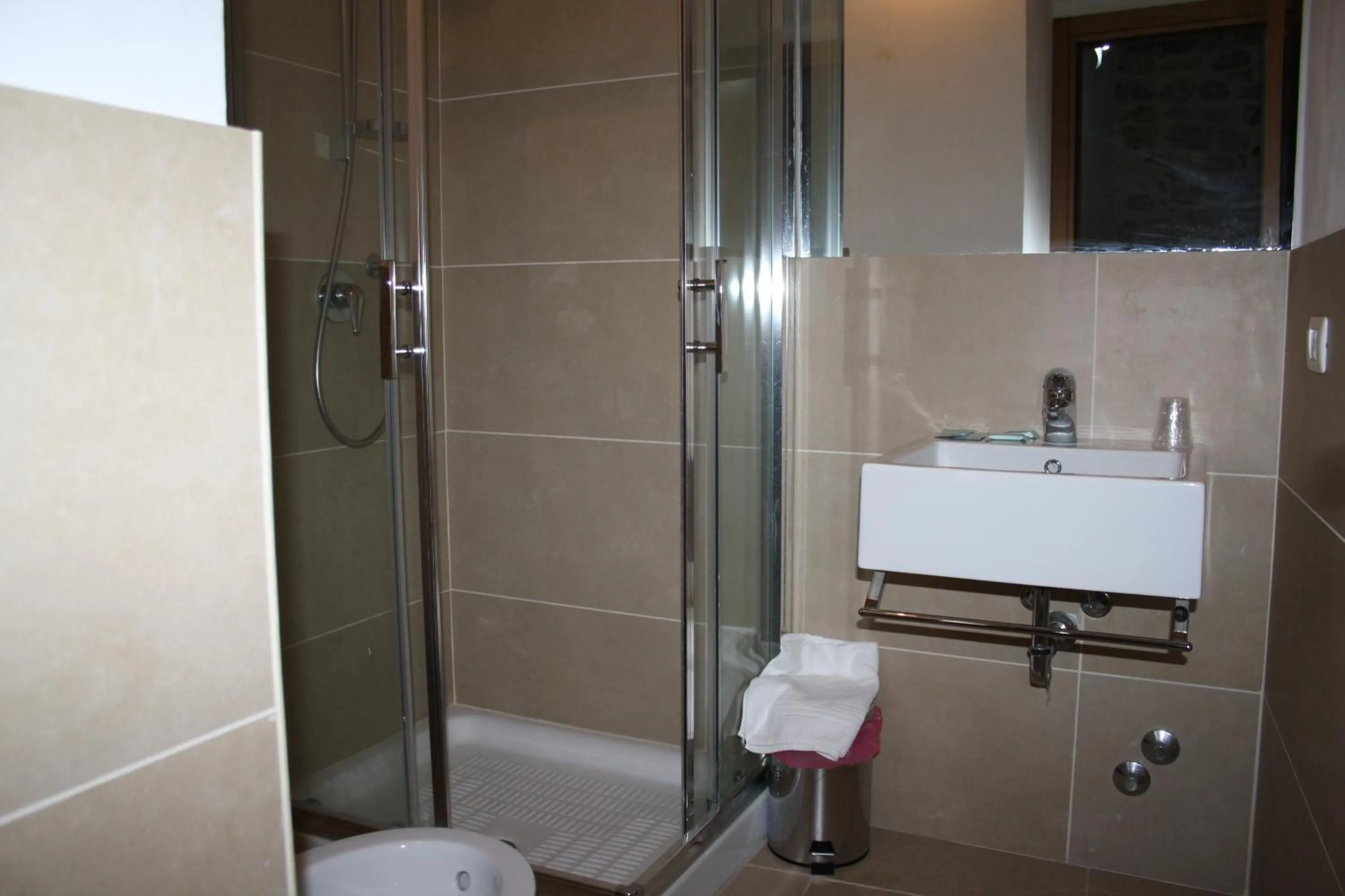 Bathroom in La Corte Di Ibla