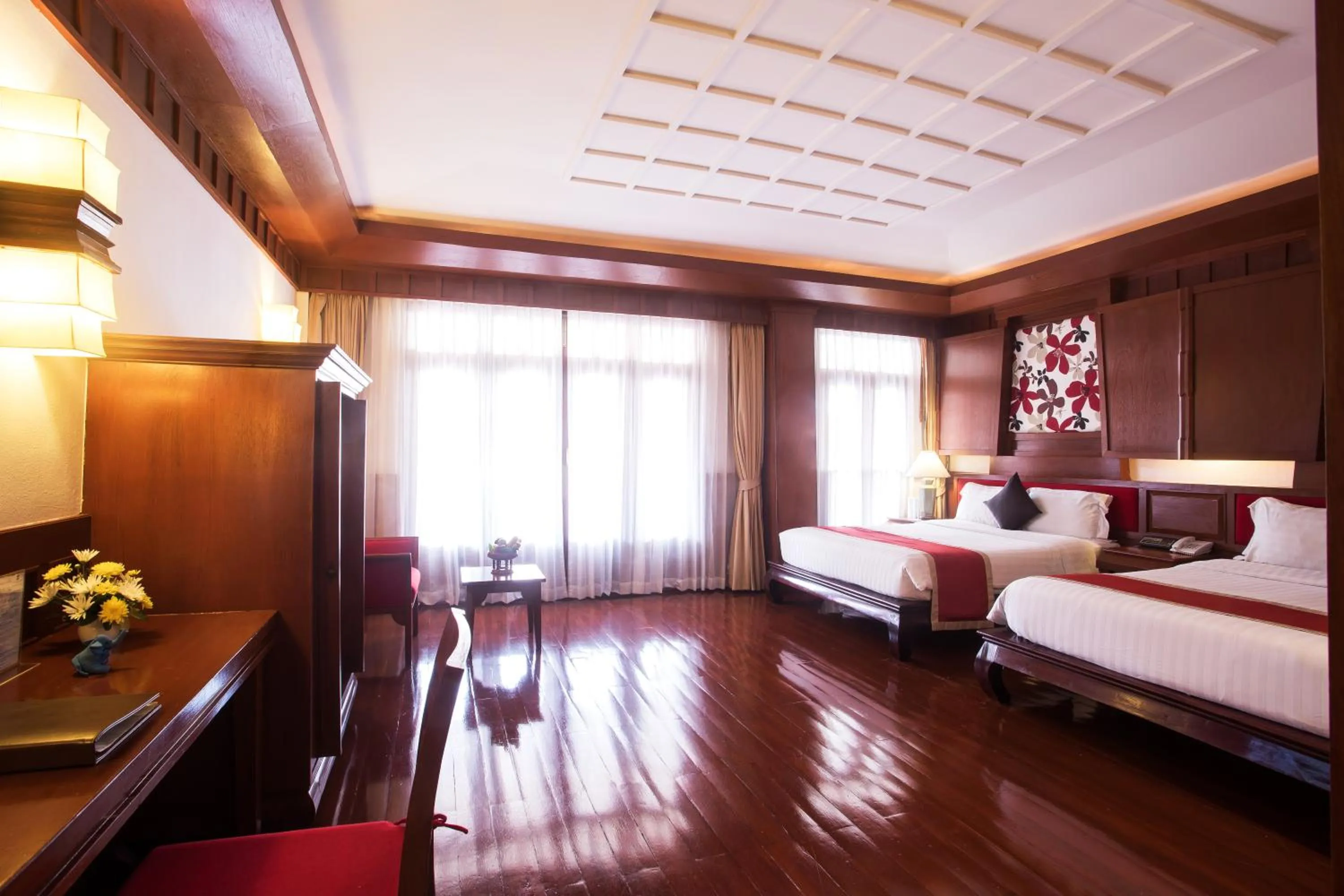 Photo of the whole room, Bed in Samui Buri Beach Resort