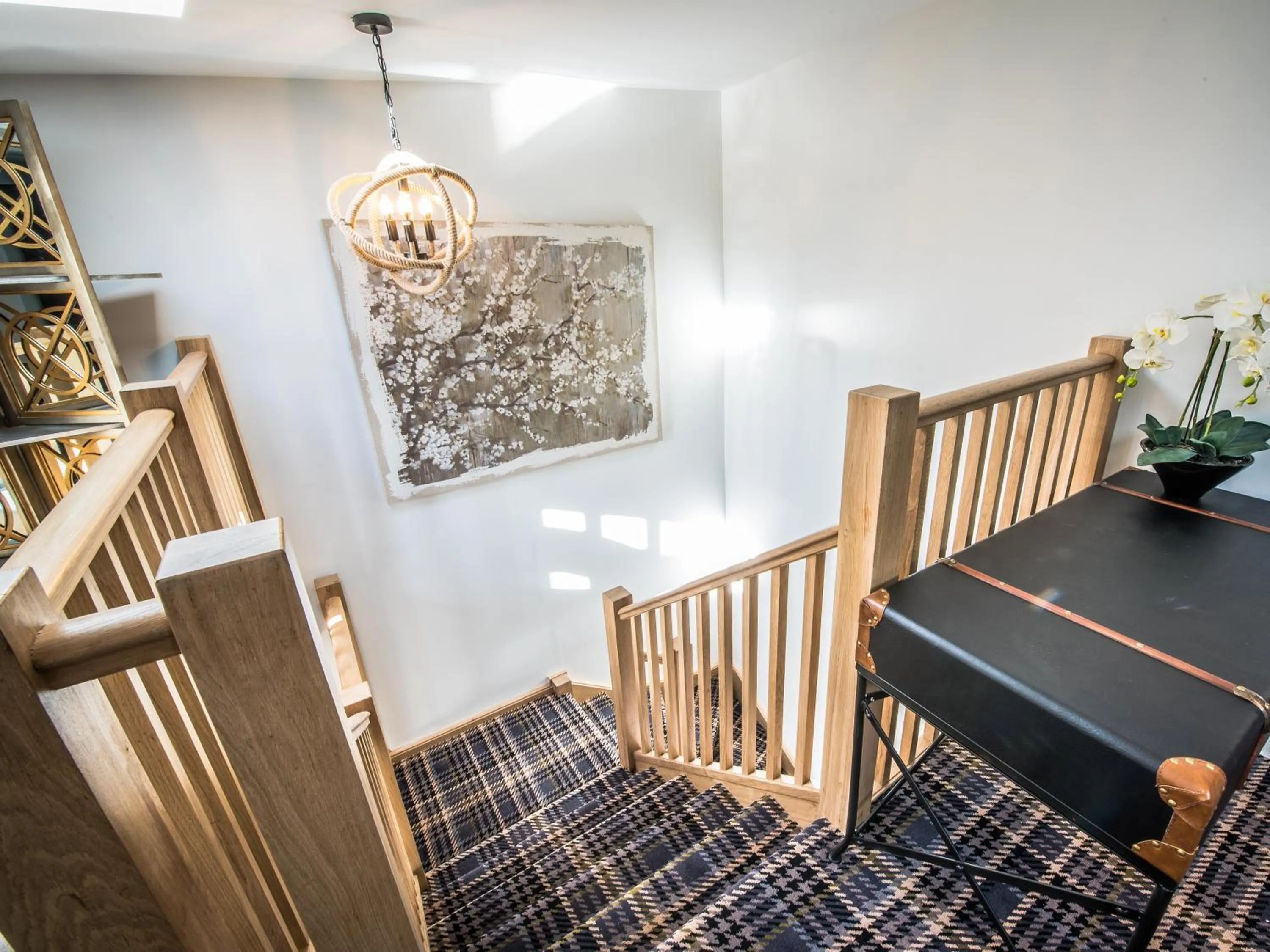 Other in The Royal Standard