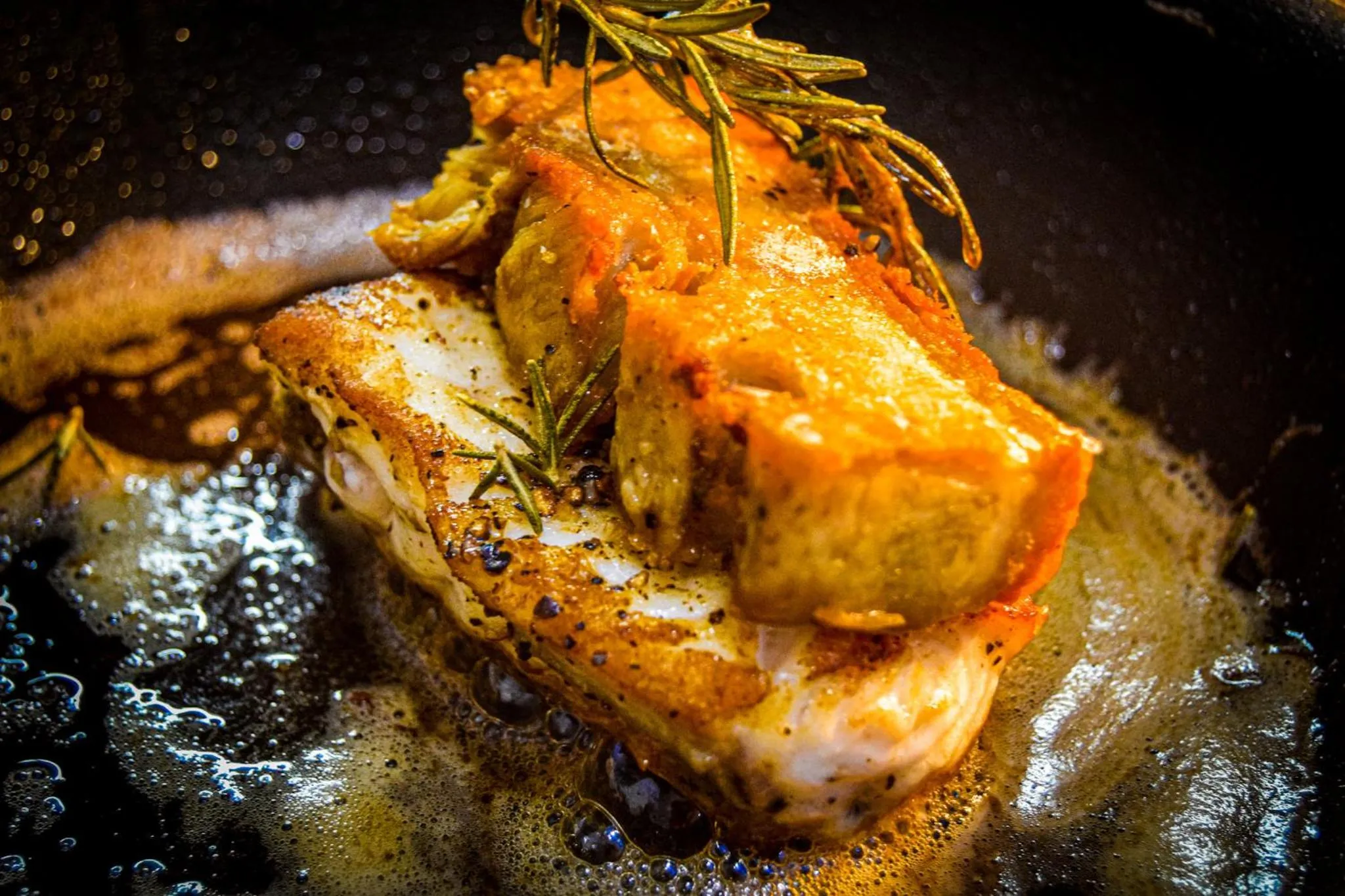 Restaurant/places to eat in Rising Sun Hotel