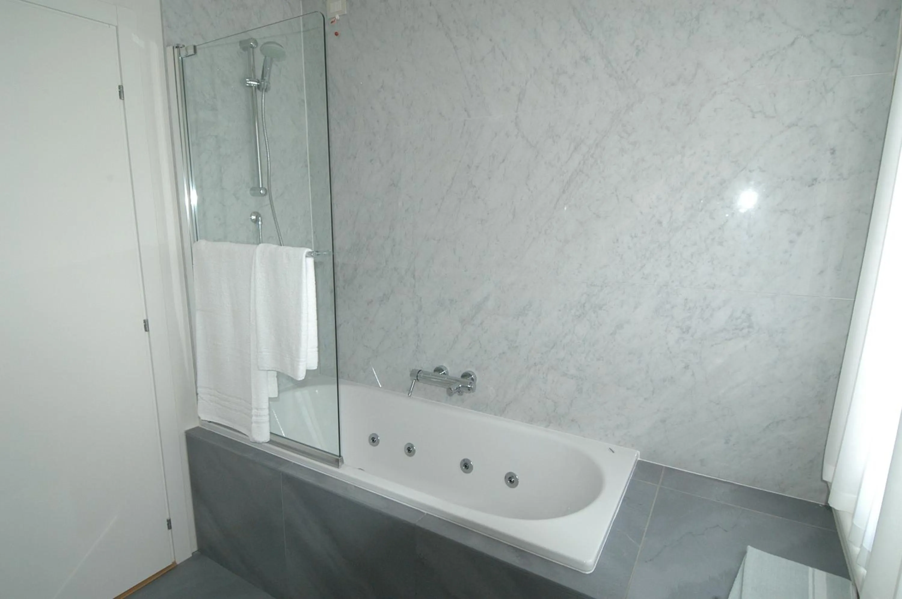 Shower in Residence Il Fortino