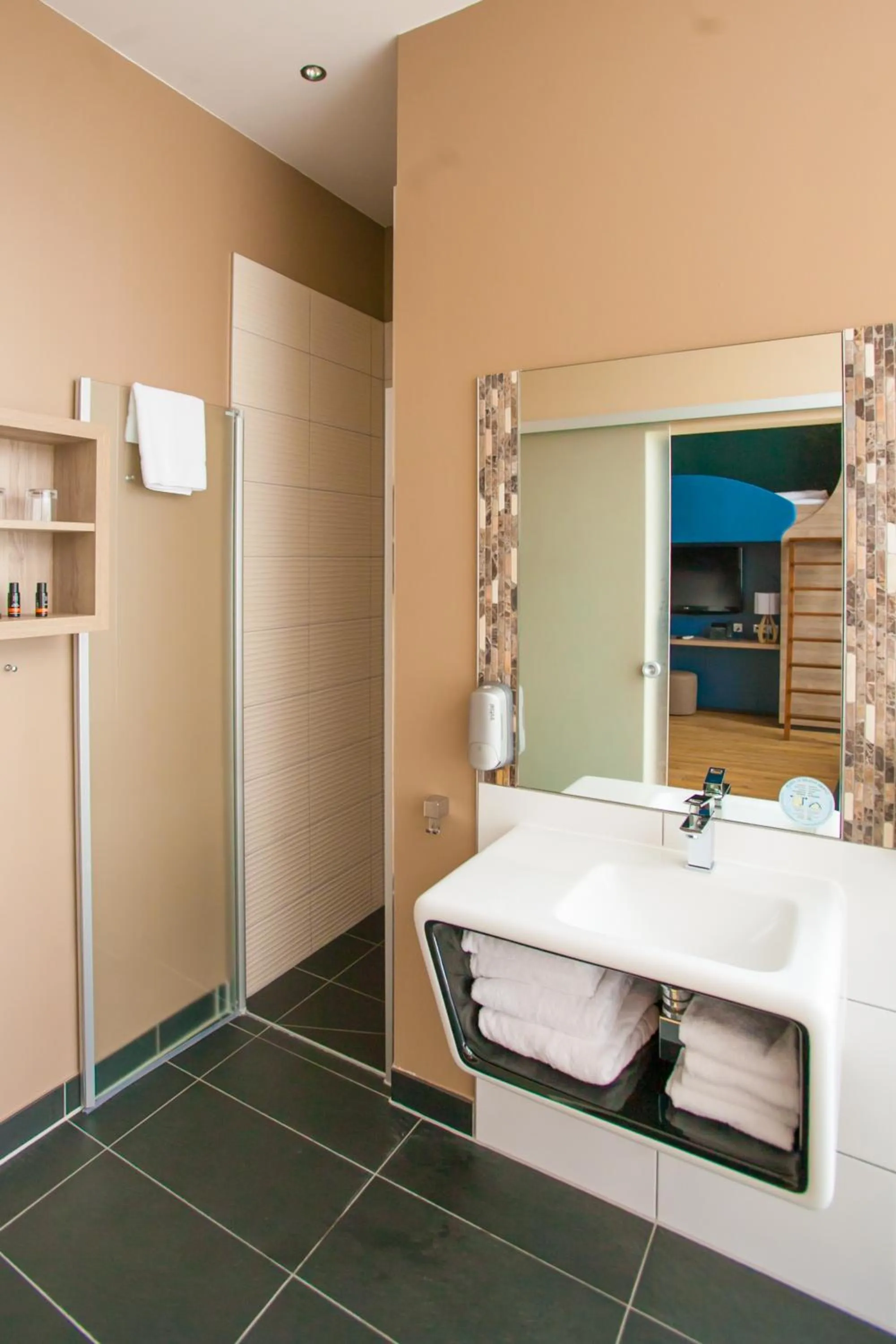 Bathroom in Tropical Islands