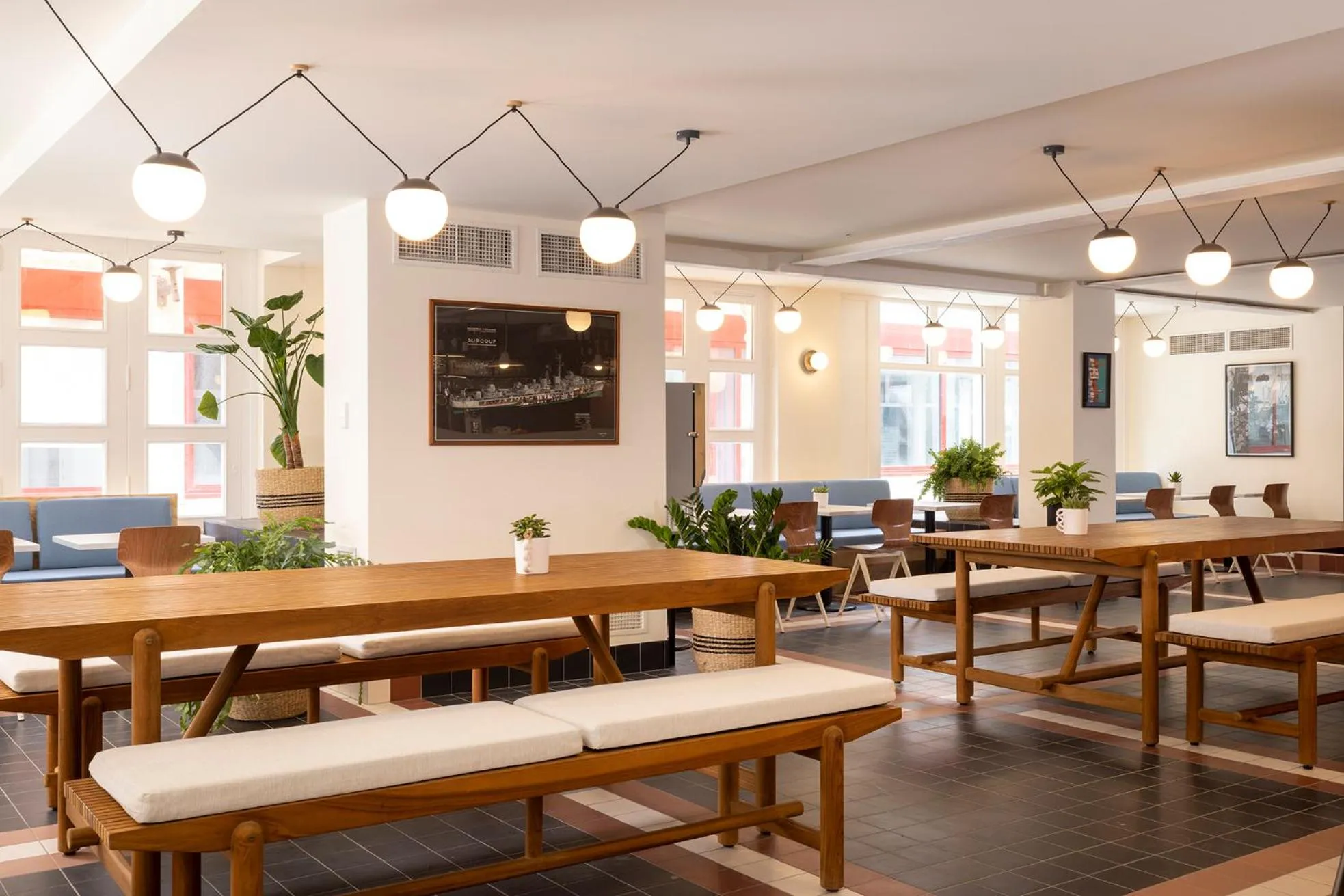 Restaurant/places to eat in Best Western Plus Hotel Cargo