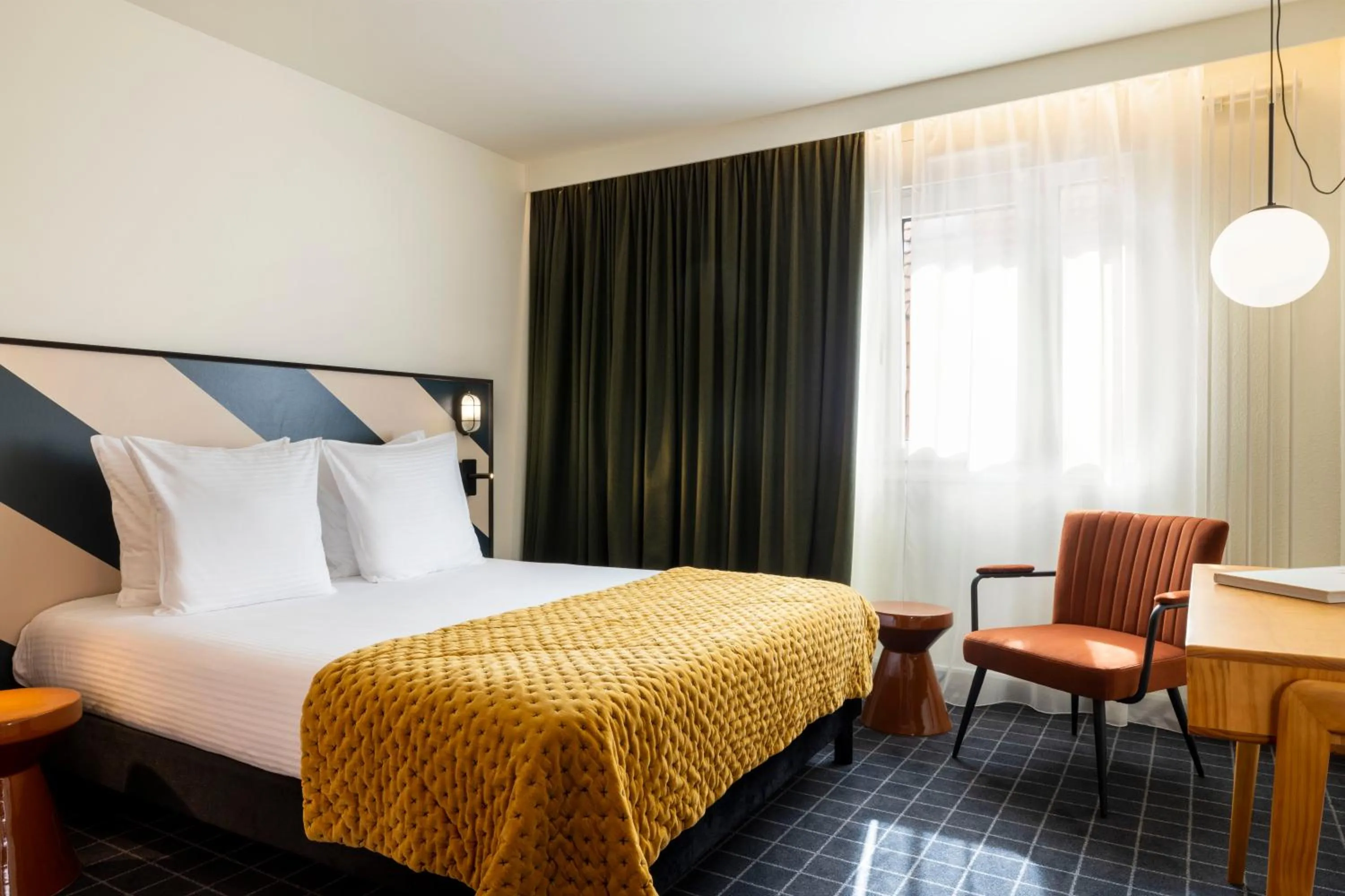 Bed in Best Western Plus Hotel Cargo