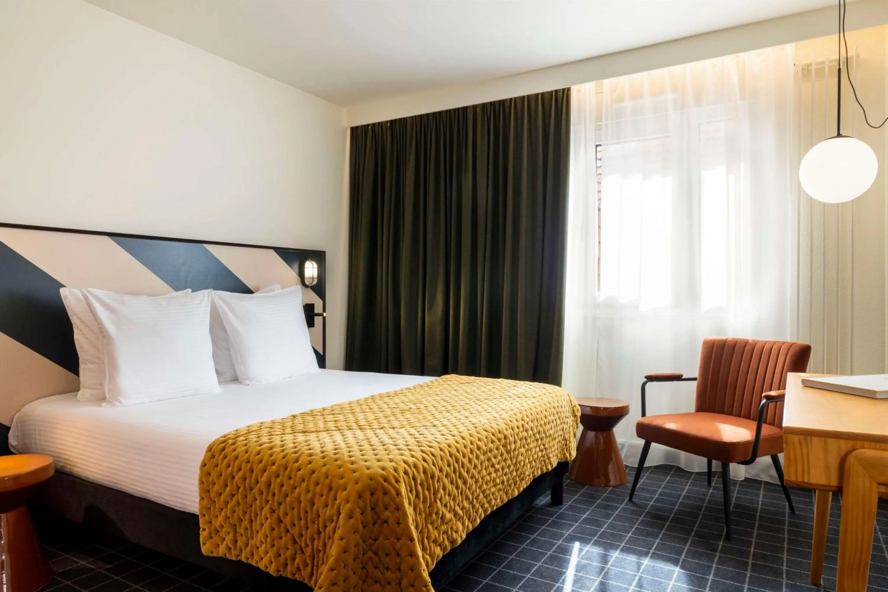 Bedroom, Bed in Best Western Plus Hotel Cargo