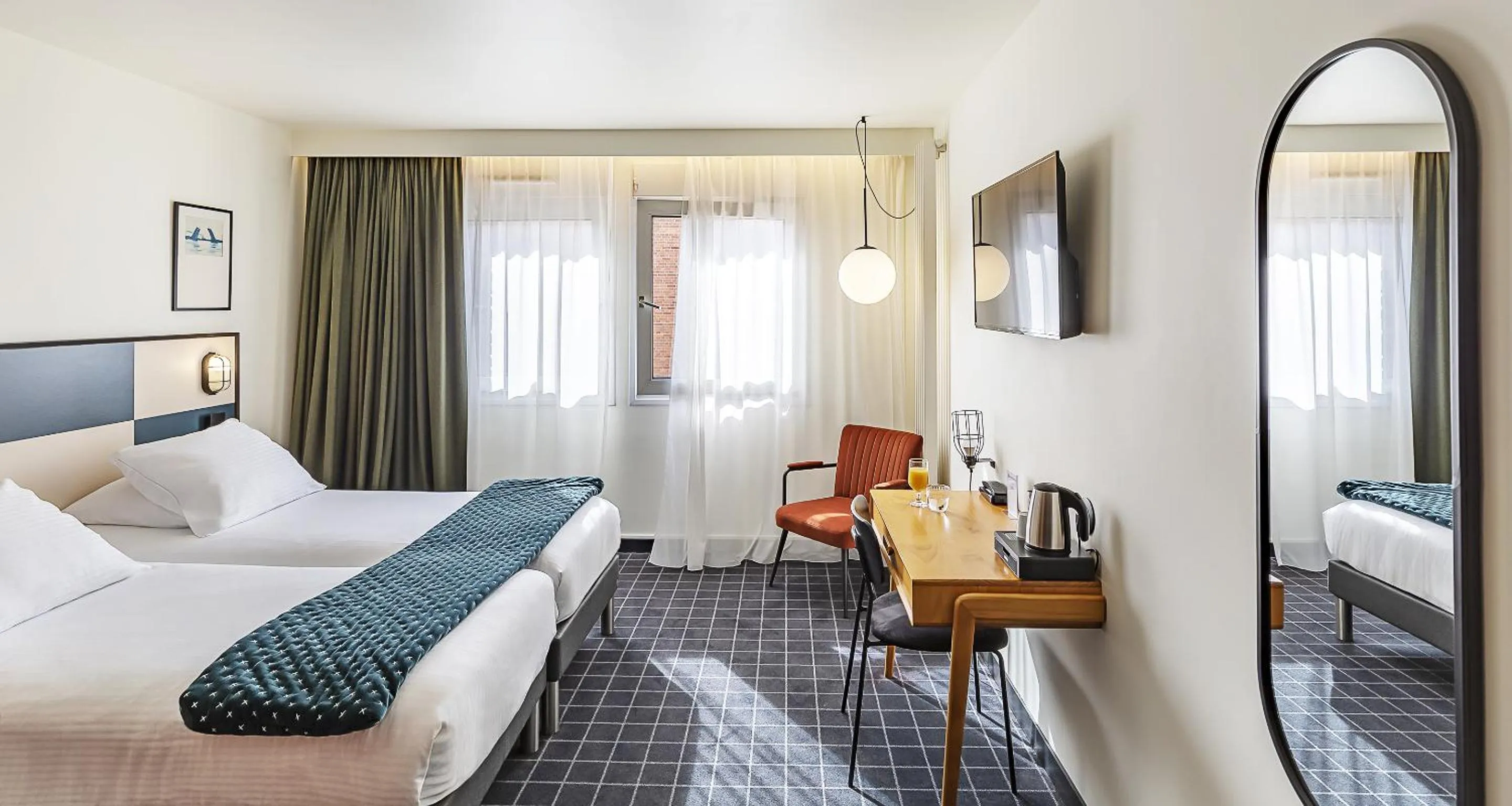 Bedroom, Bed in Best Western Plus Hotel Cargo