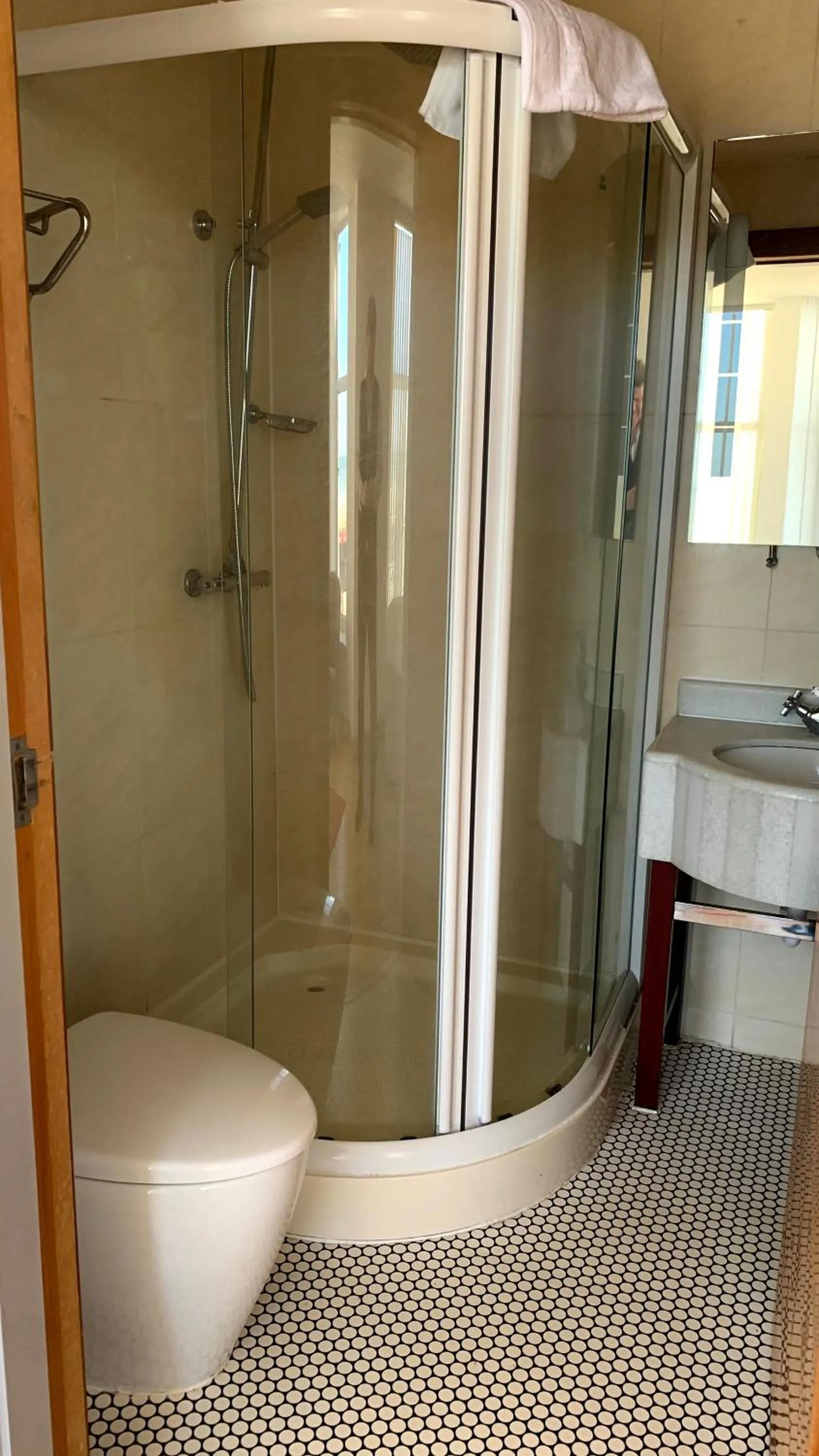 Bathroom in Skye Oceans Hotel