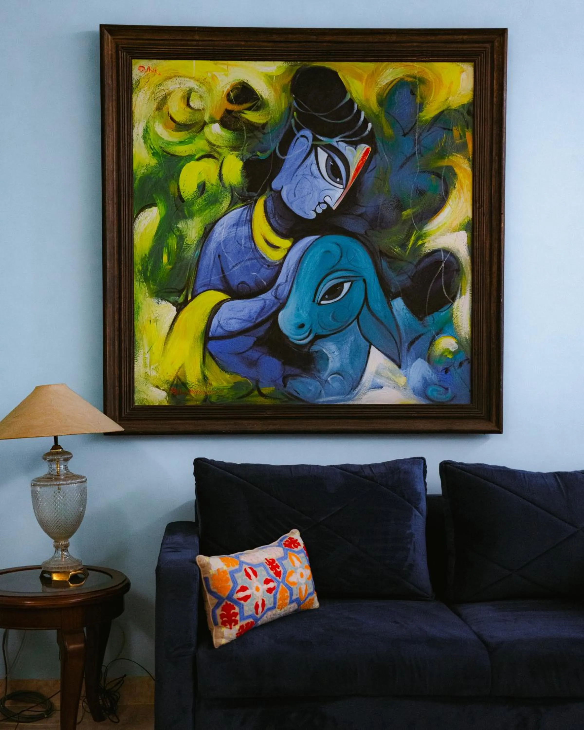 Seating area in Colonel’s Retreat