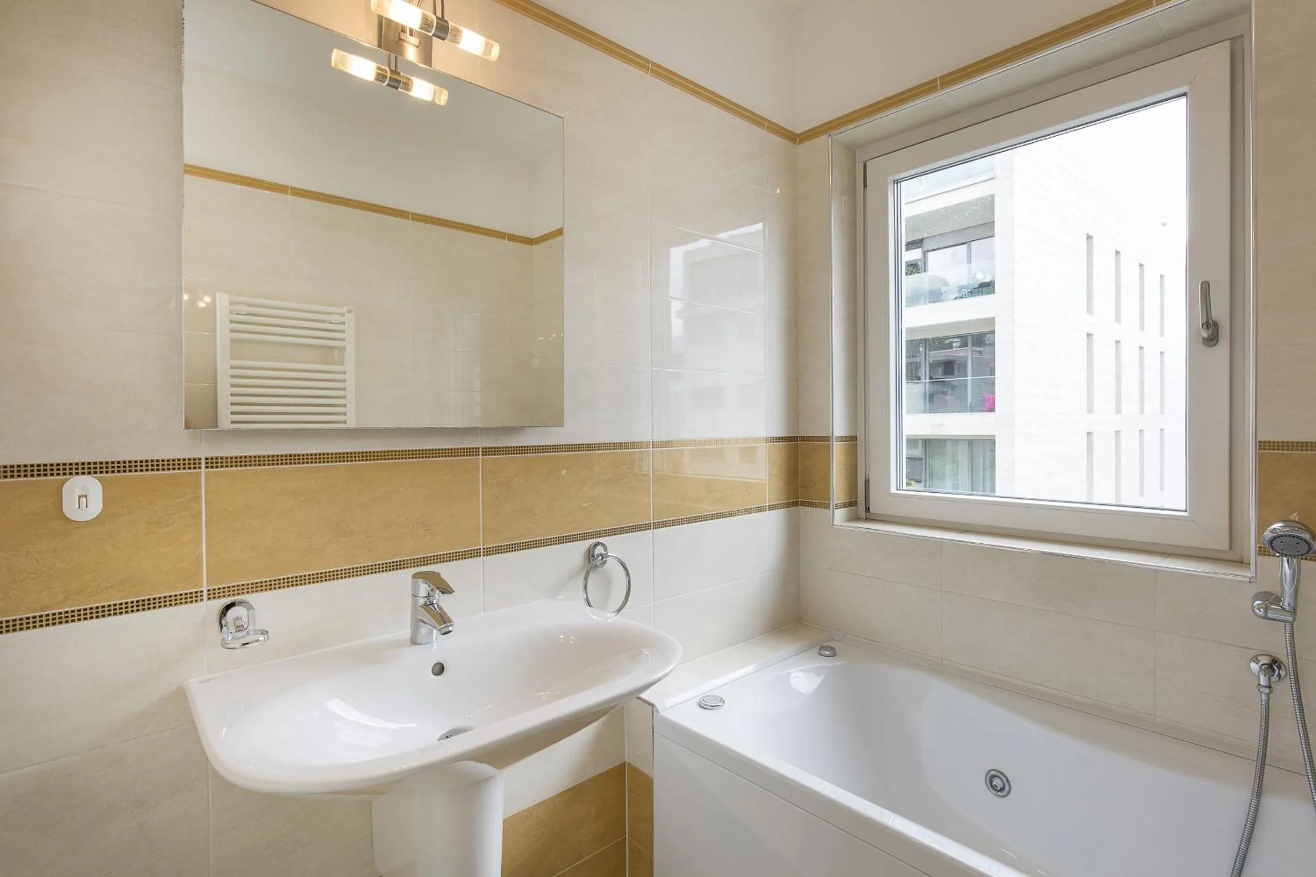 Bathroom in Prestige Apartments by Quokka 360 - spacious flats with terraces