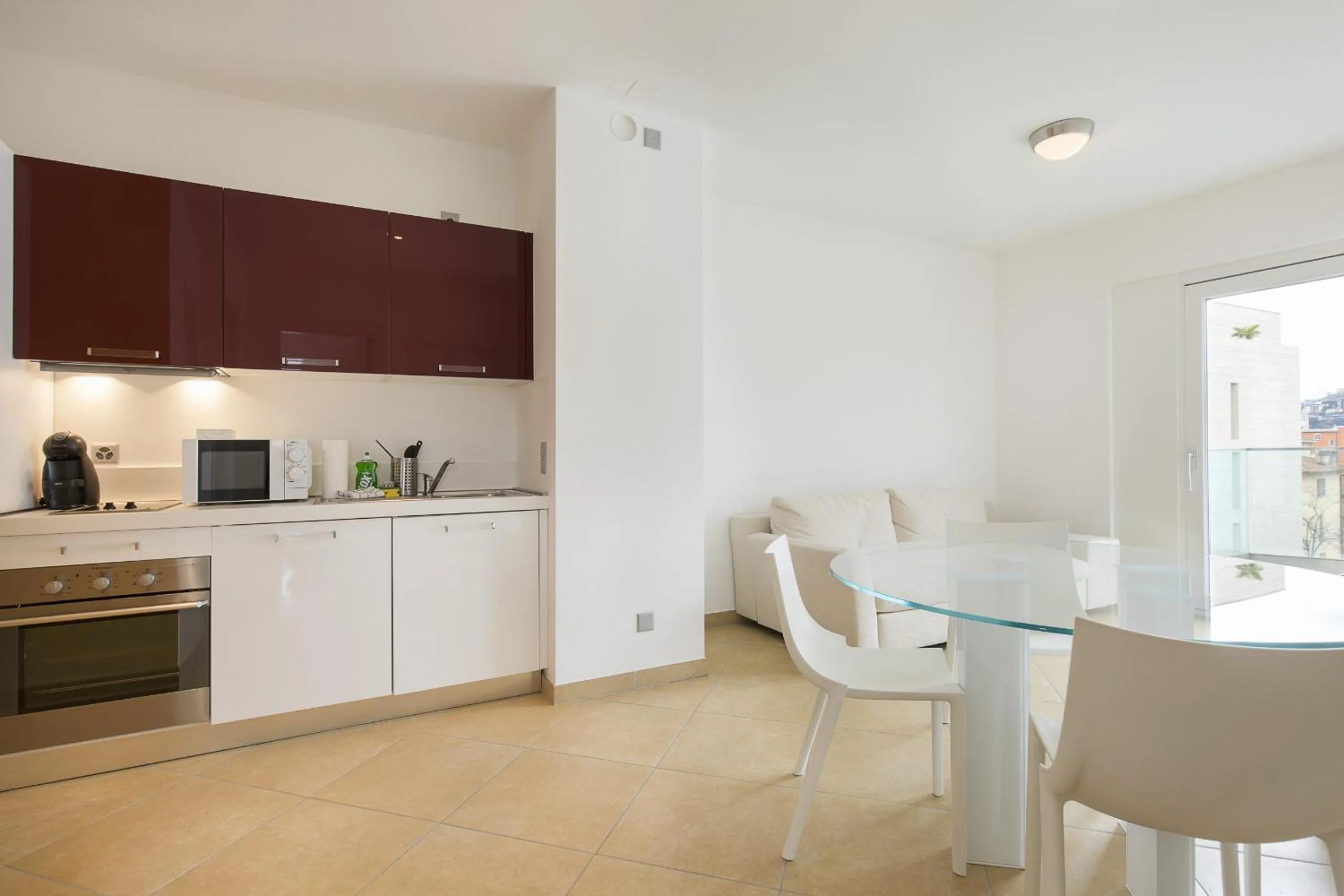 Kitchen or kitchenette in Prestige Apartments by Quokka 360 - spacious flats with terraces