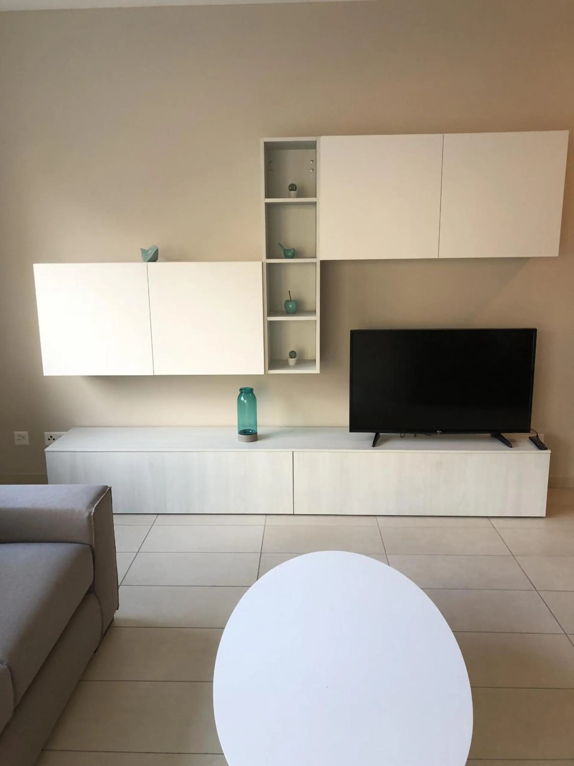 Decorative detail in Prestige Apartments by Quokka 360 - spacious flats with terraces