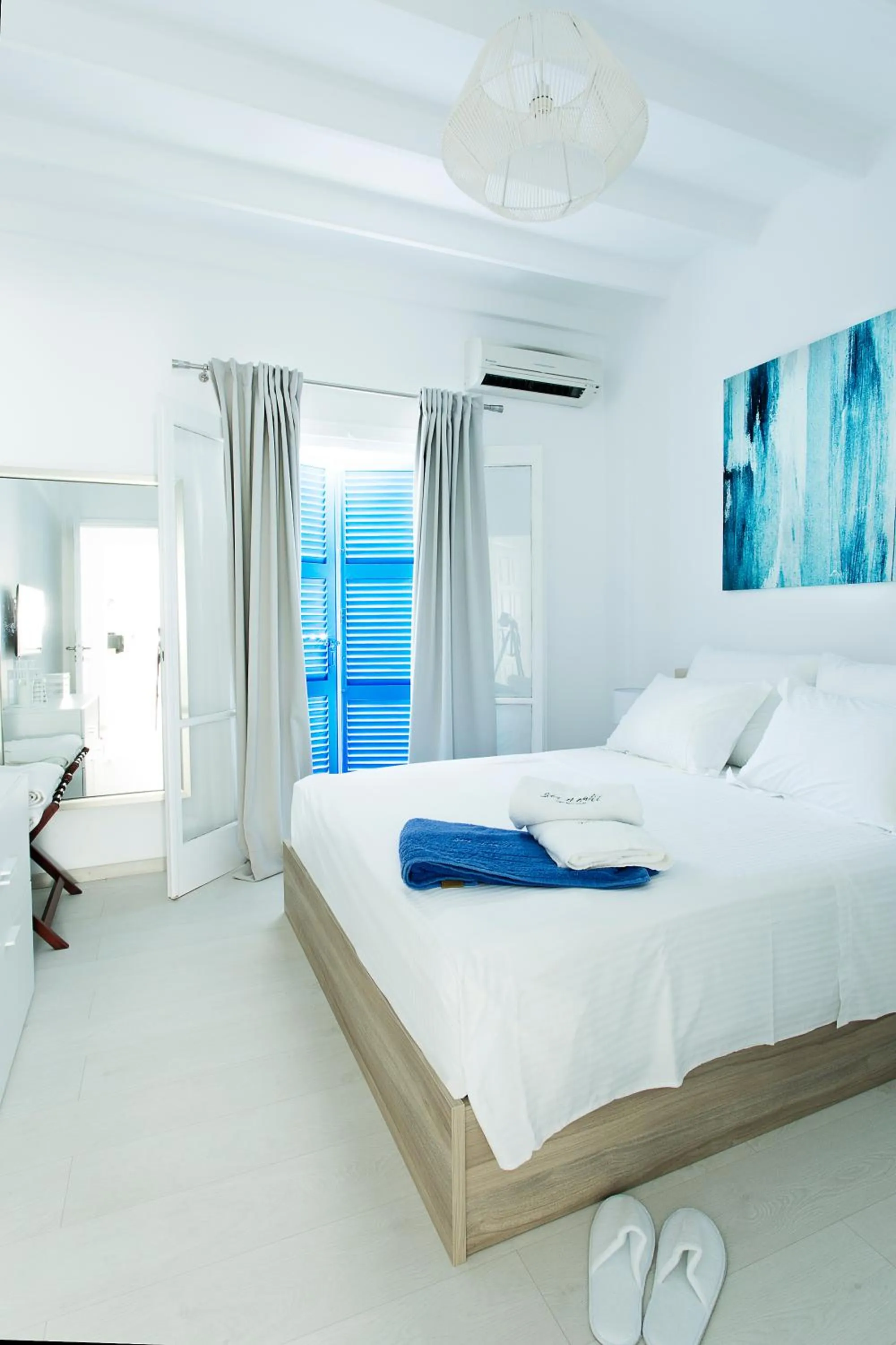 Bedroom, Bed in Sun 'n Chill, Boutique Apartments & Beach Villa