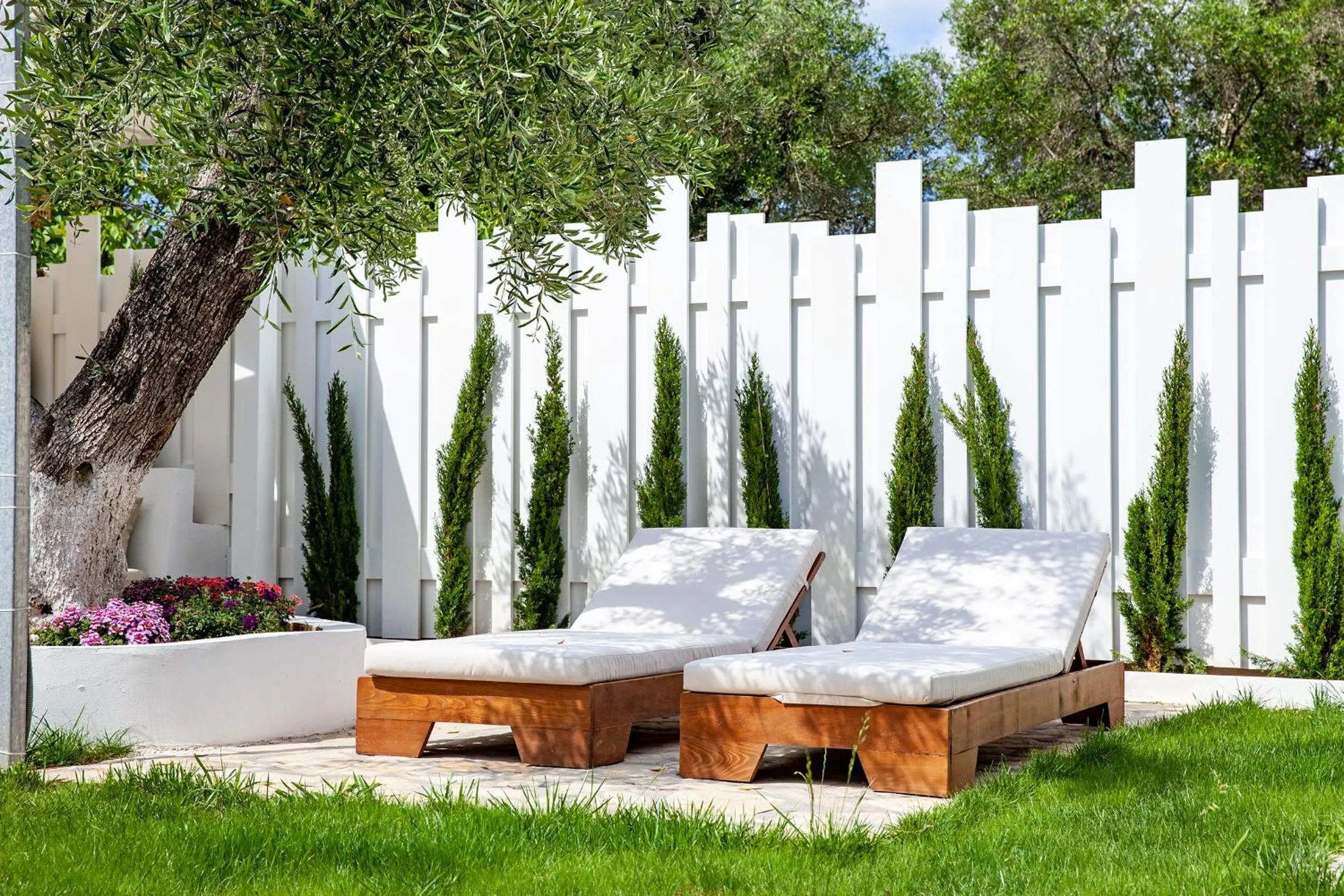 Patio in Sun 'n Chill, Boutique Apartments & Beach Villa