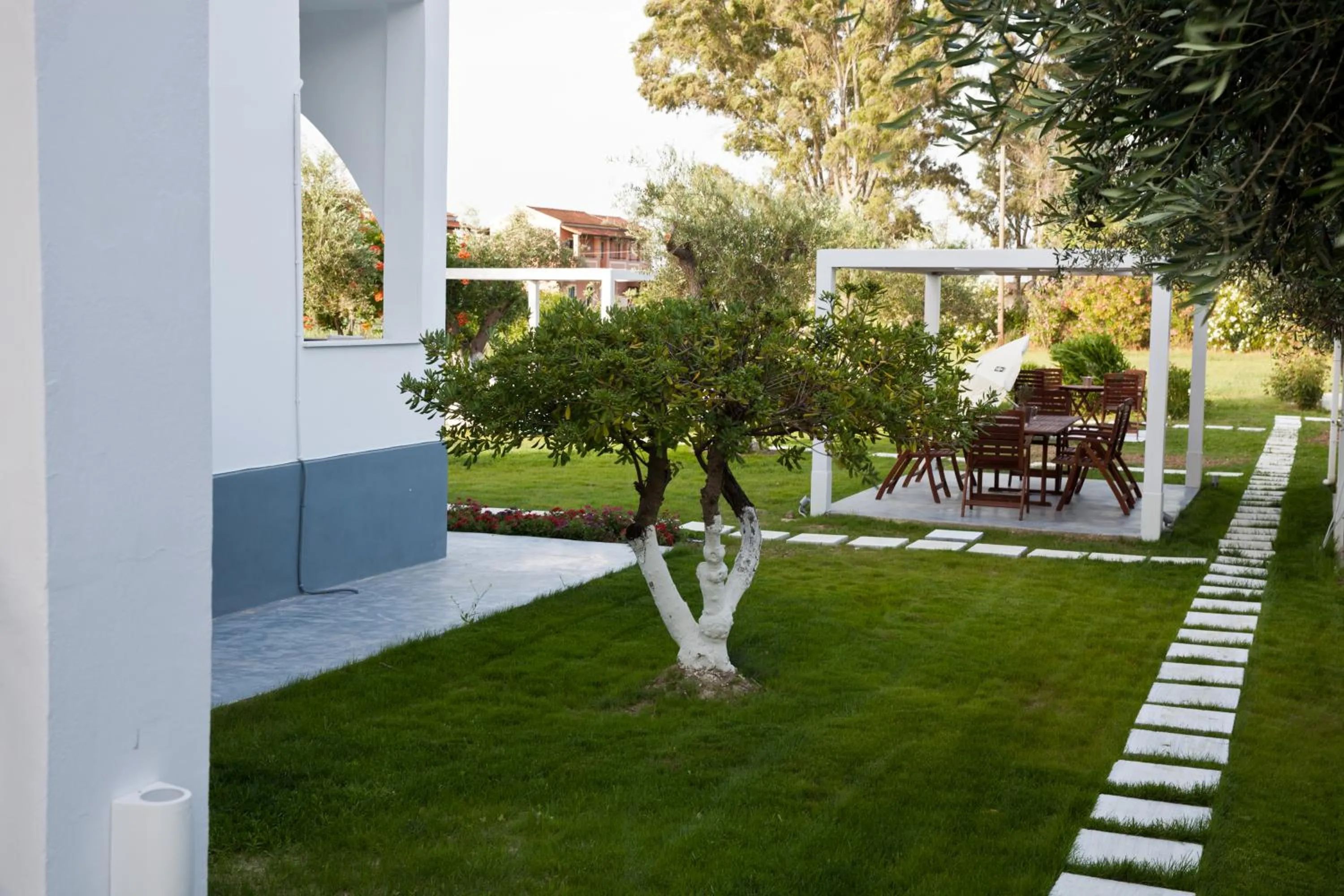 Balcony/Terrace in Sun 'n Chill, Boutique Apartments & Beach Villa