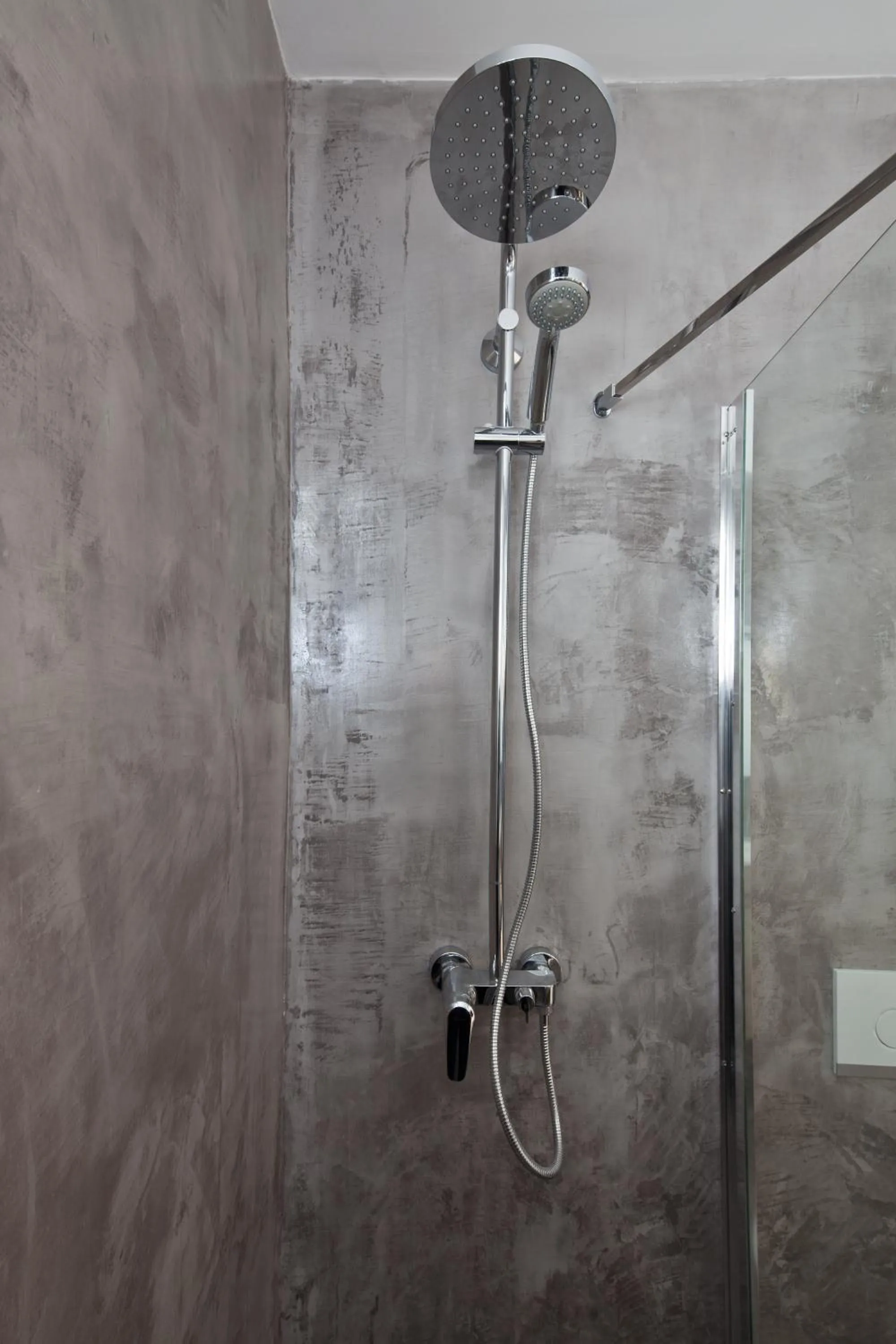 Bathroom in Sun 'n Chill, Boutique Apartments & Beach Villa