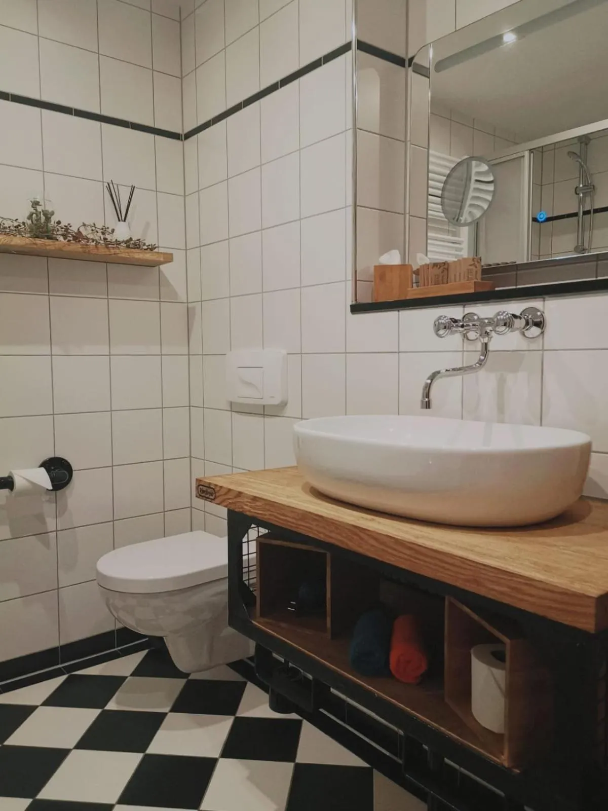 Toilet in 36 Phô Cô Hotel & Suites