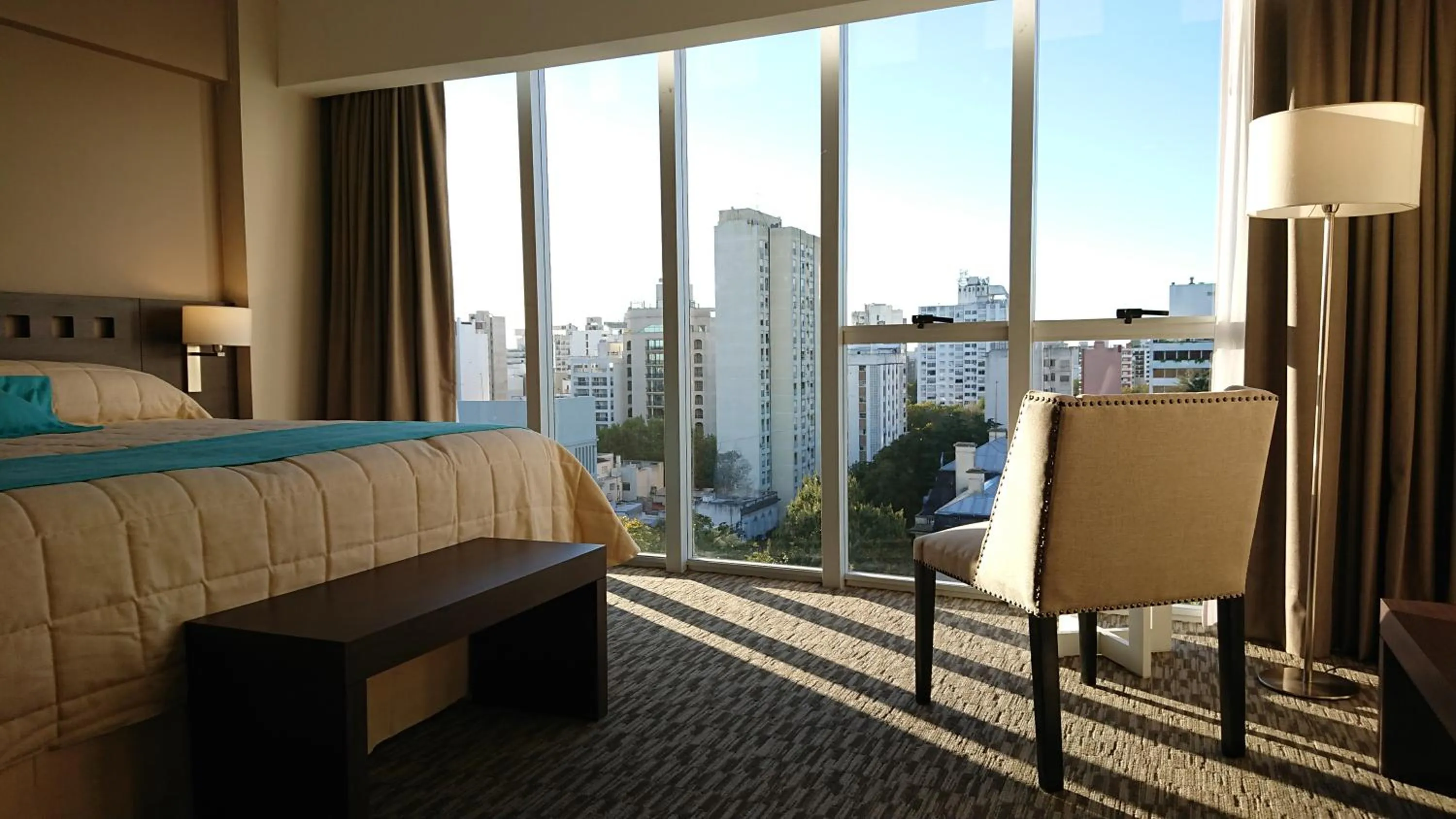 City view, Bed in Days Inn & Suites by Wyndham La Plata