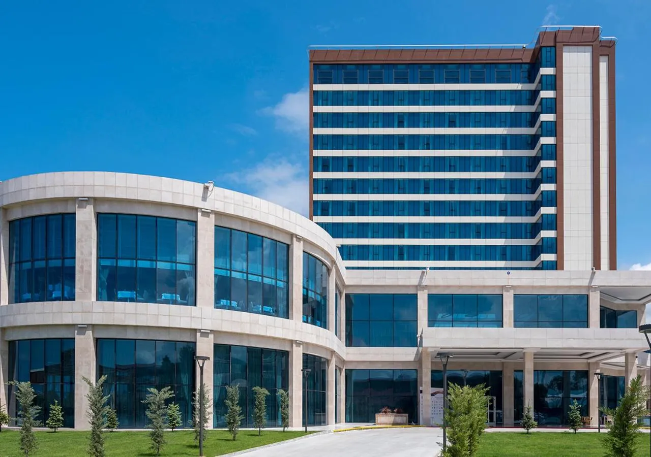 Facade/entrance in Ramada Plaza by Wyndham Rize