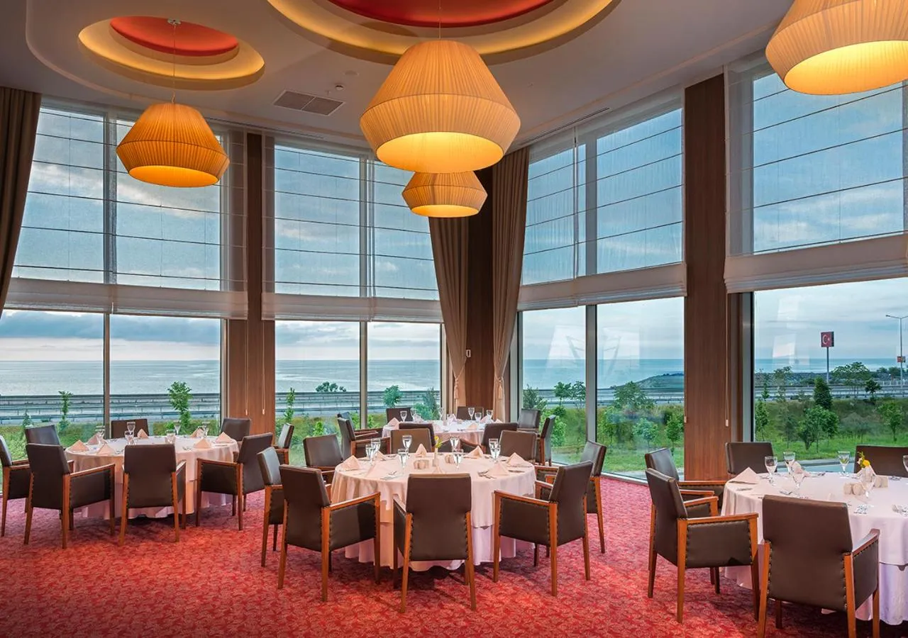 Restaurant/places to eat in Ramada Plaza by Wyndham Rize