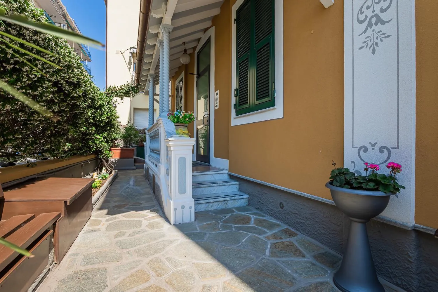 Day in Residence Villa Alda