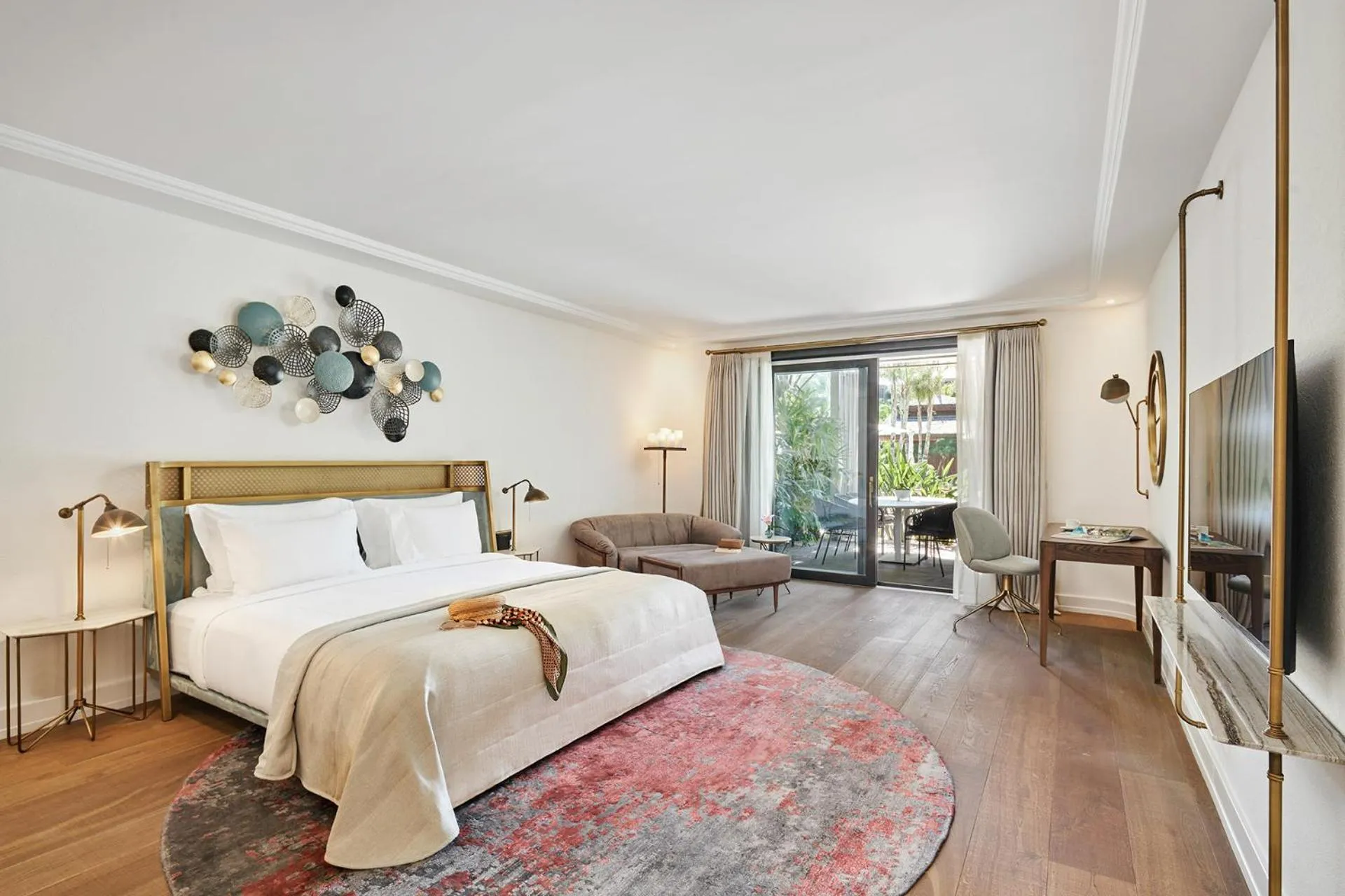 Photo of the whole room, Bed in Biblos Resort Alaçatı