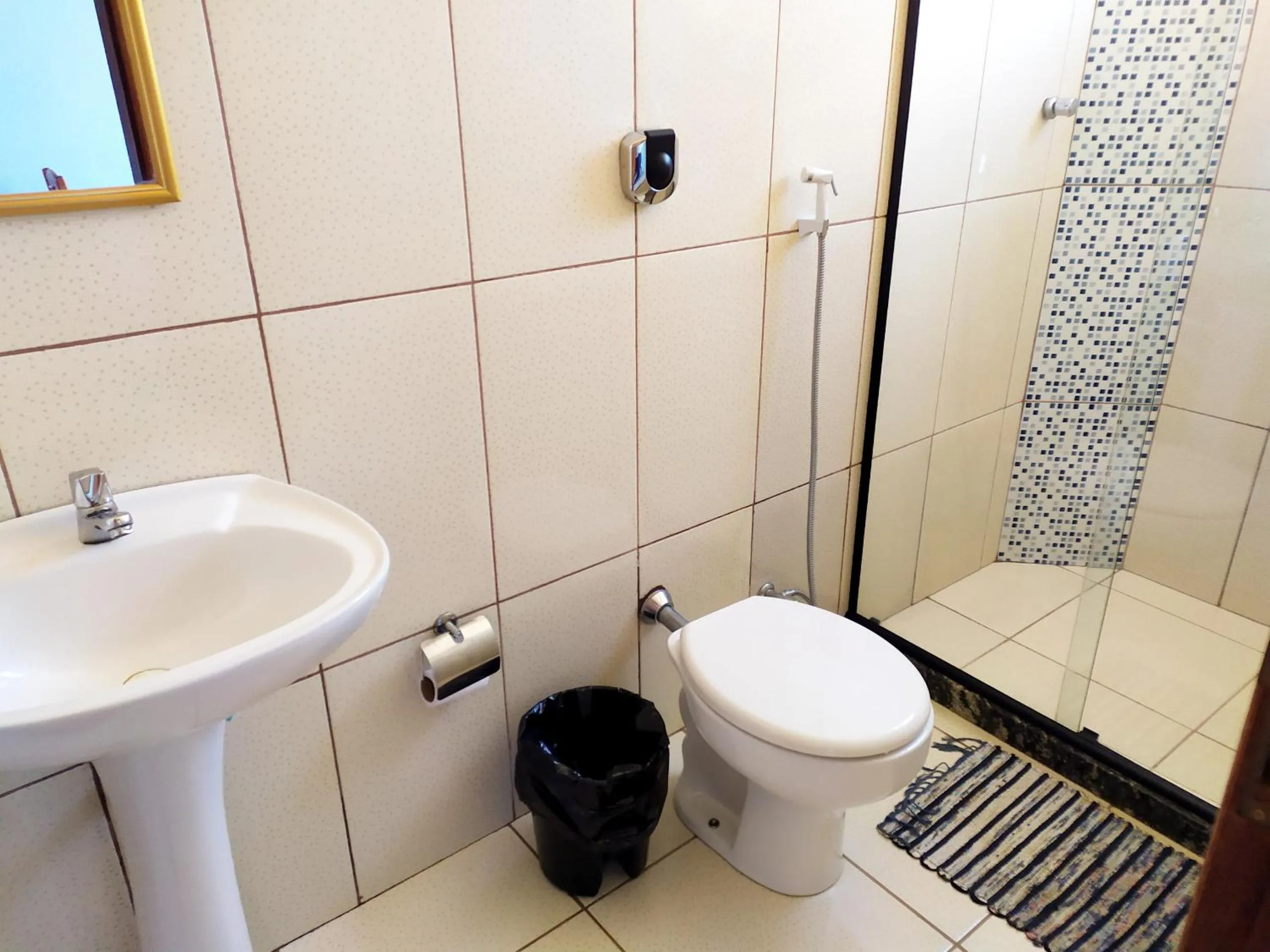 Bathroom in Hotel Lumiar