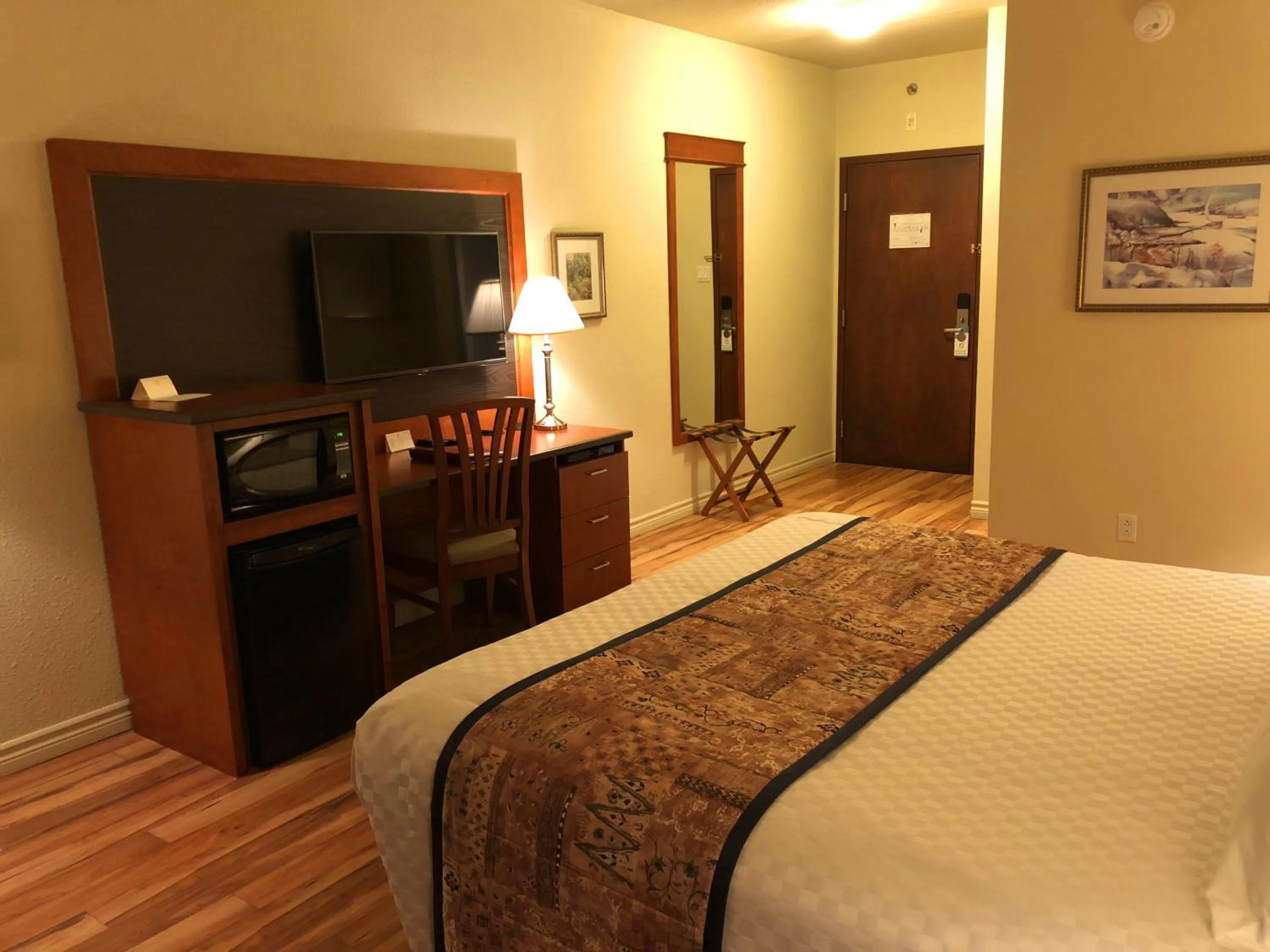 Photo of the whole room, Bed in Hotel L'Oie des neiges