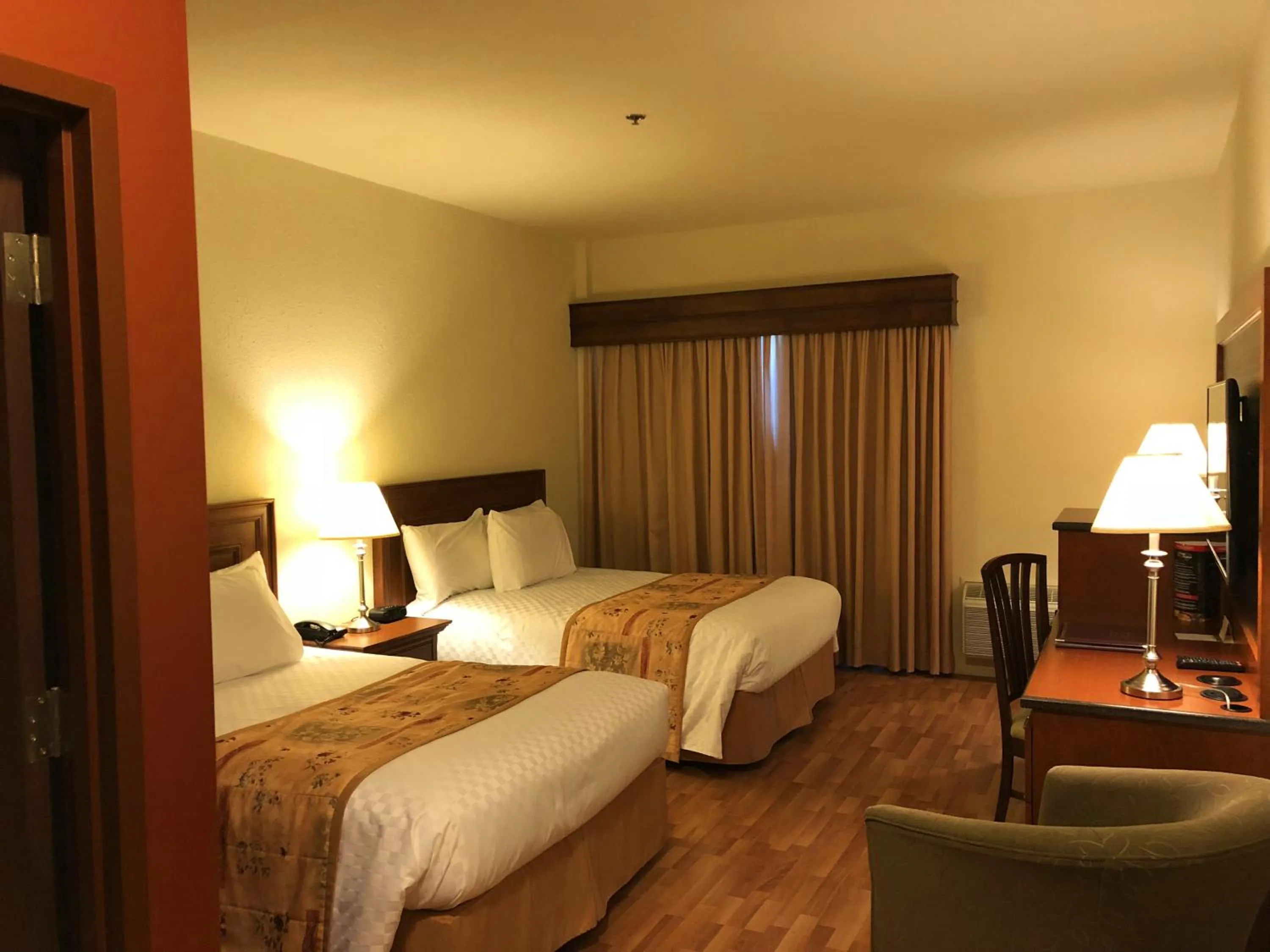 Photo of the whole room, Bed in Hotel L'Oie des neiges