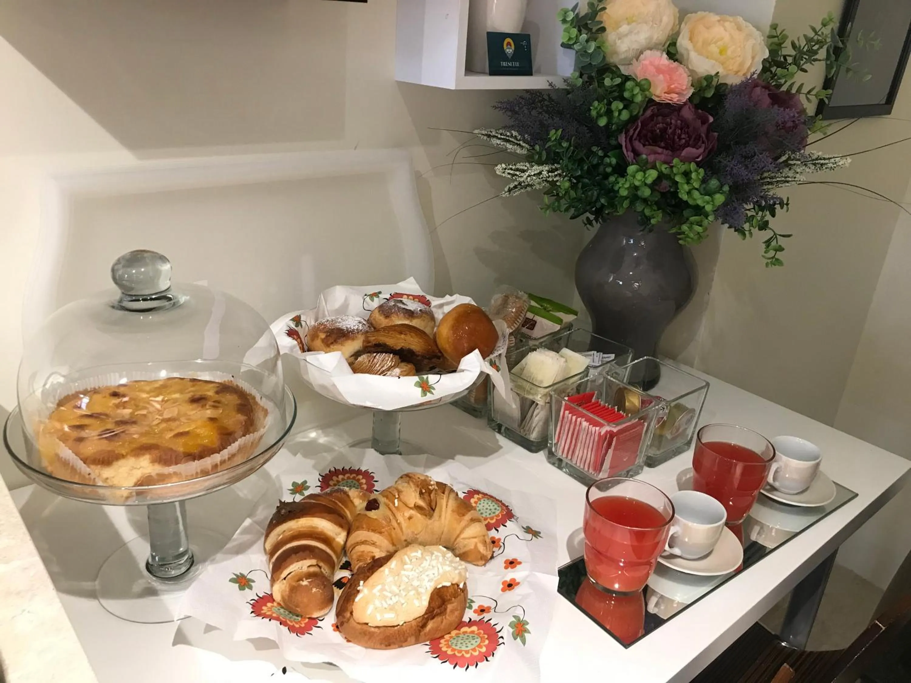 Food and drinks in TreSette Toledo