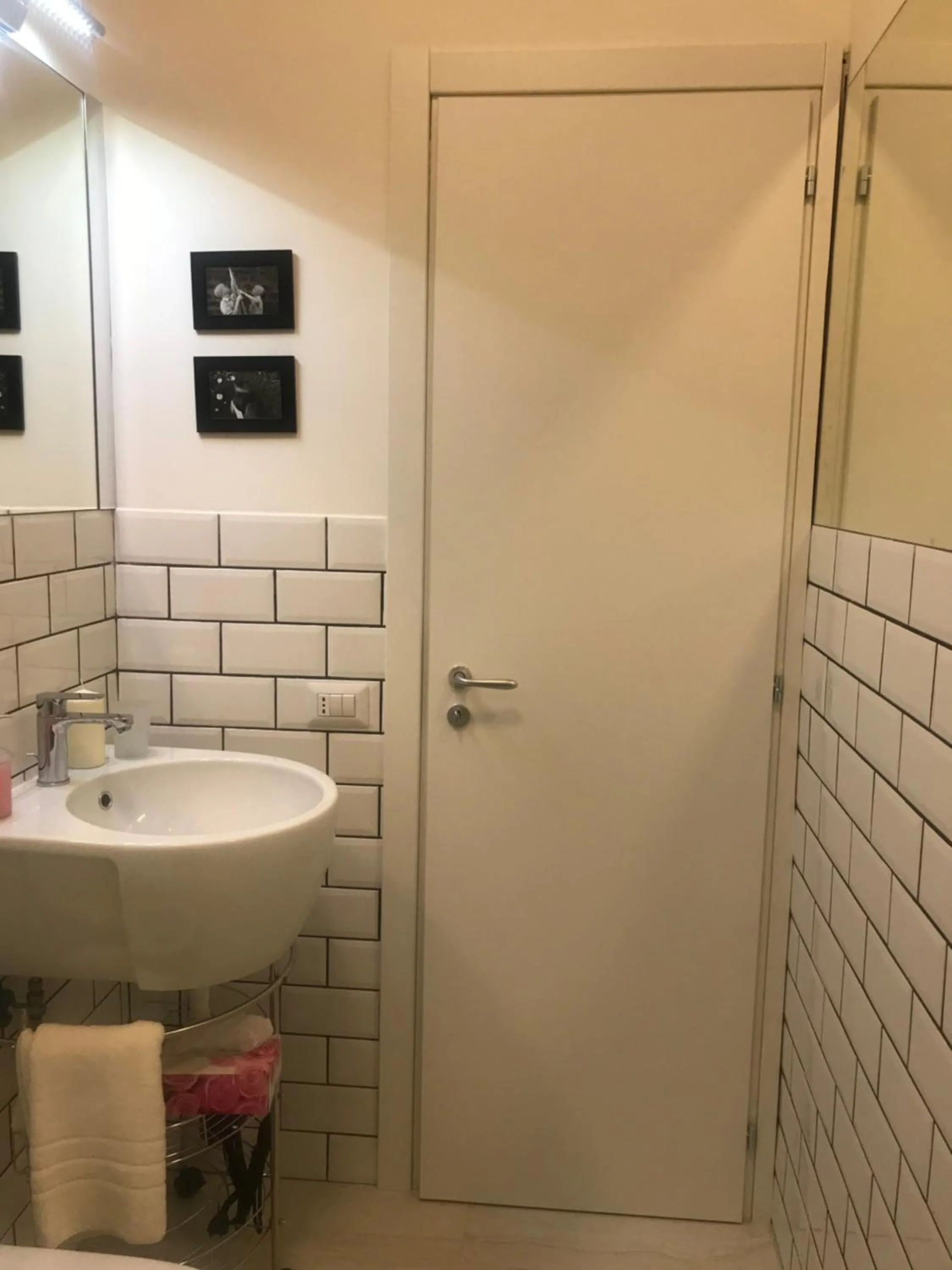 Bathroom in TreSette Toledo