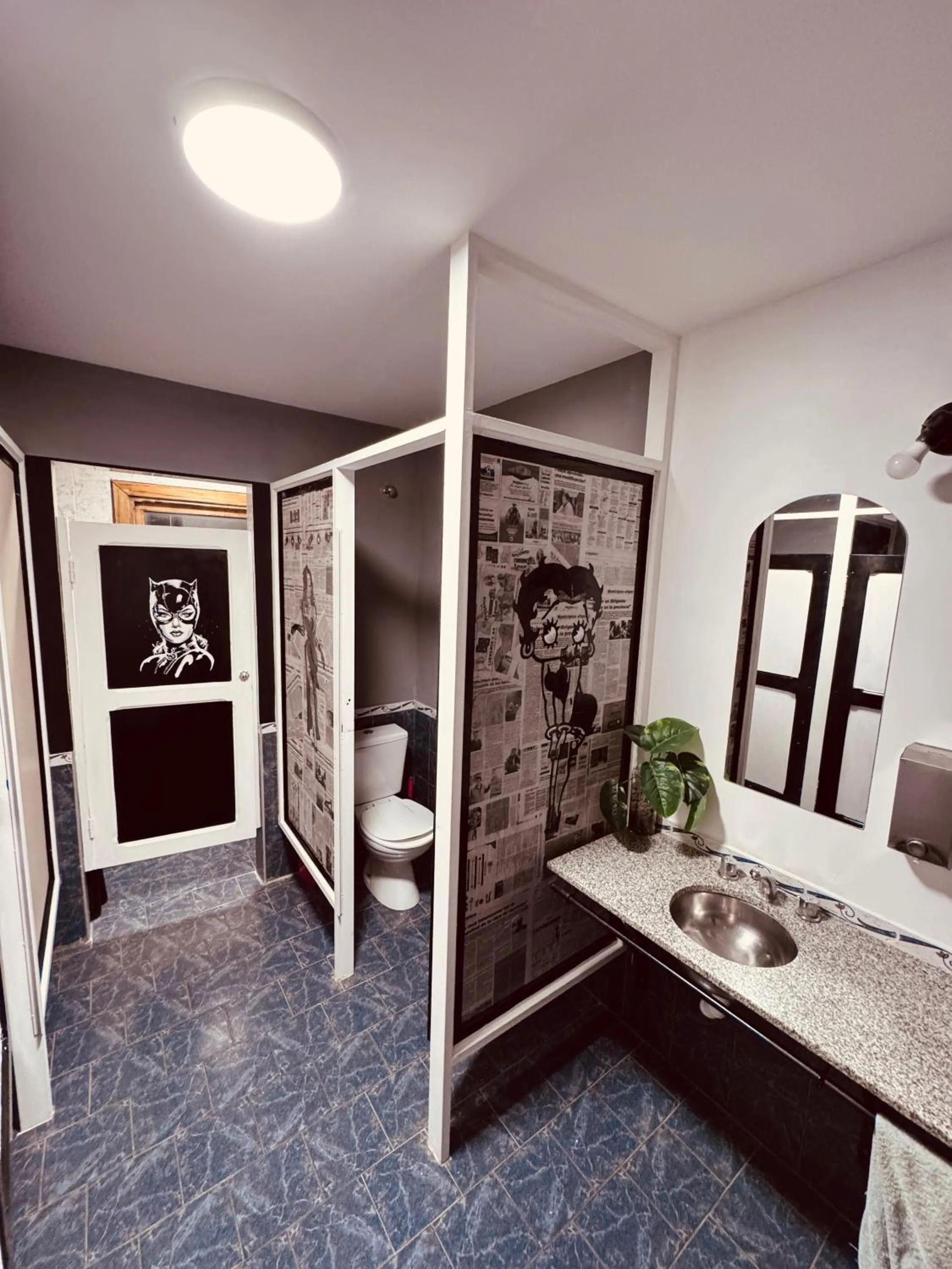 Bathroom, Bed in Cabañas y Hostel I Keu Ken