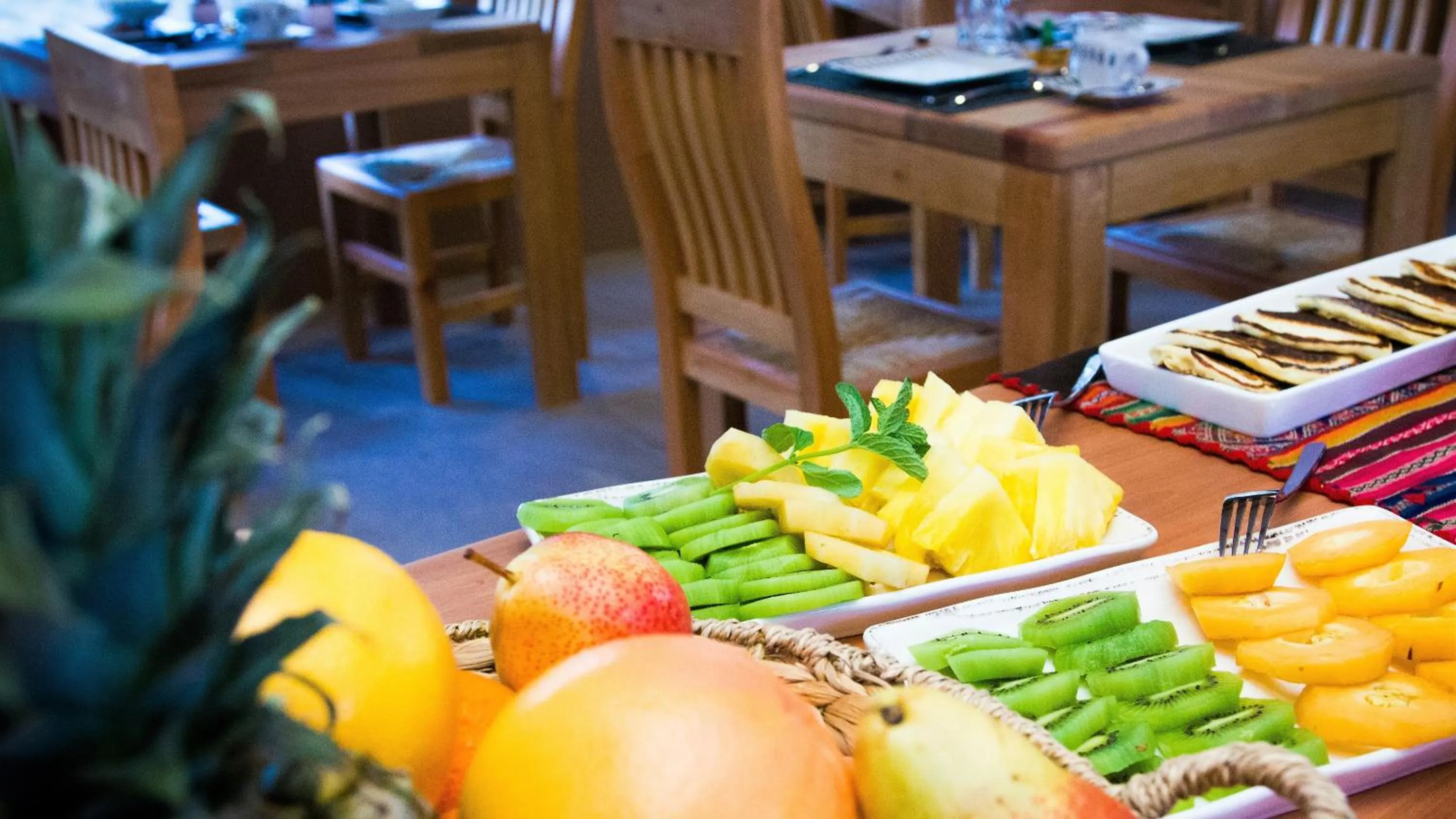 Food and drinks in Naturalis Hotel