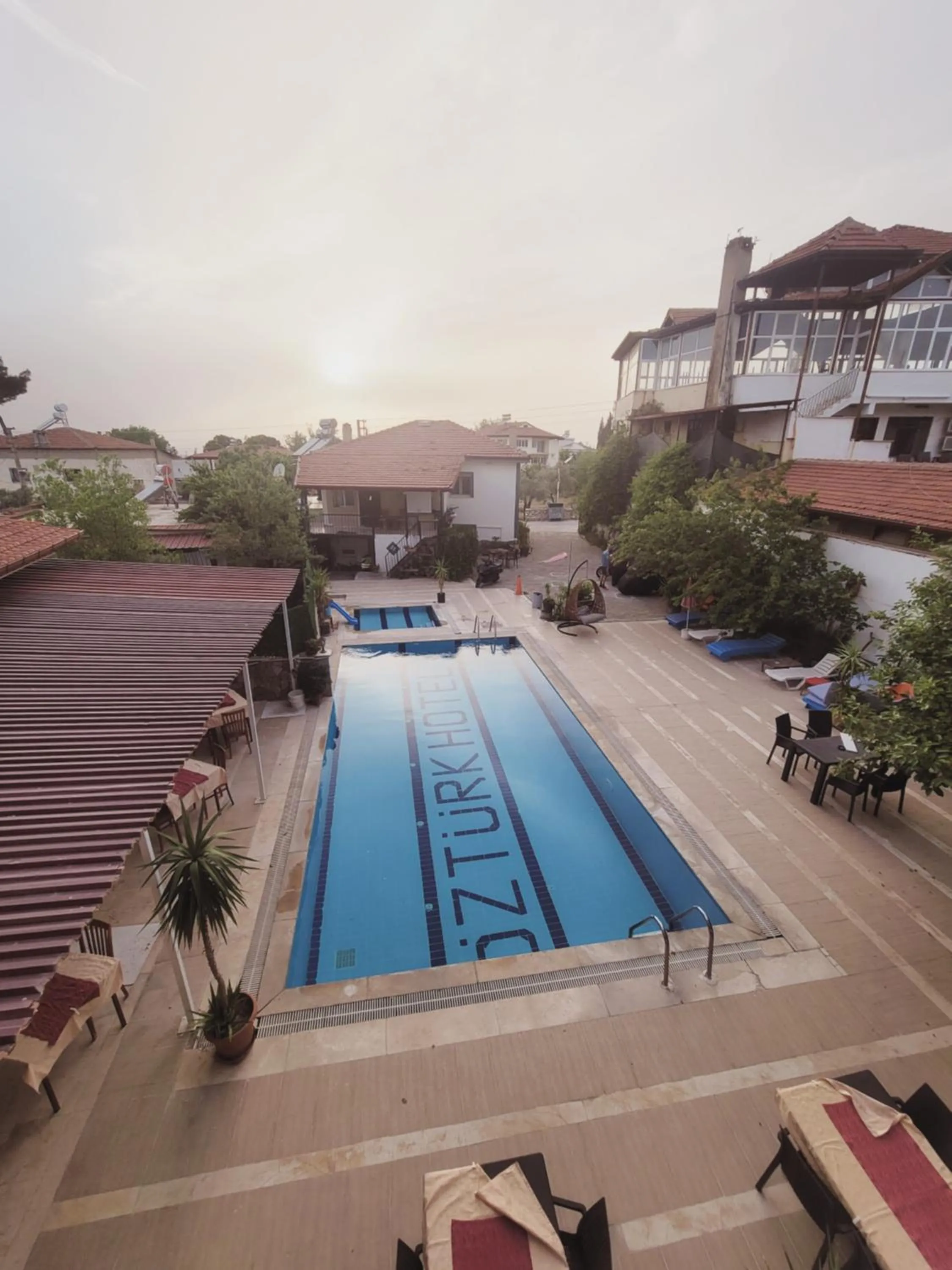 Swimming pool in shah sultan Ozturk Hotel