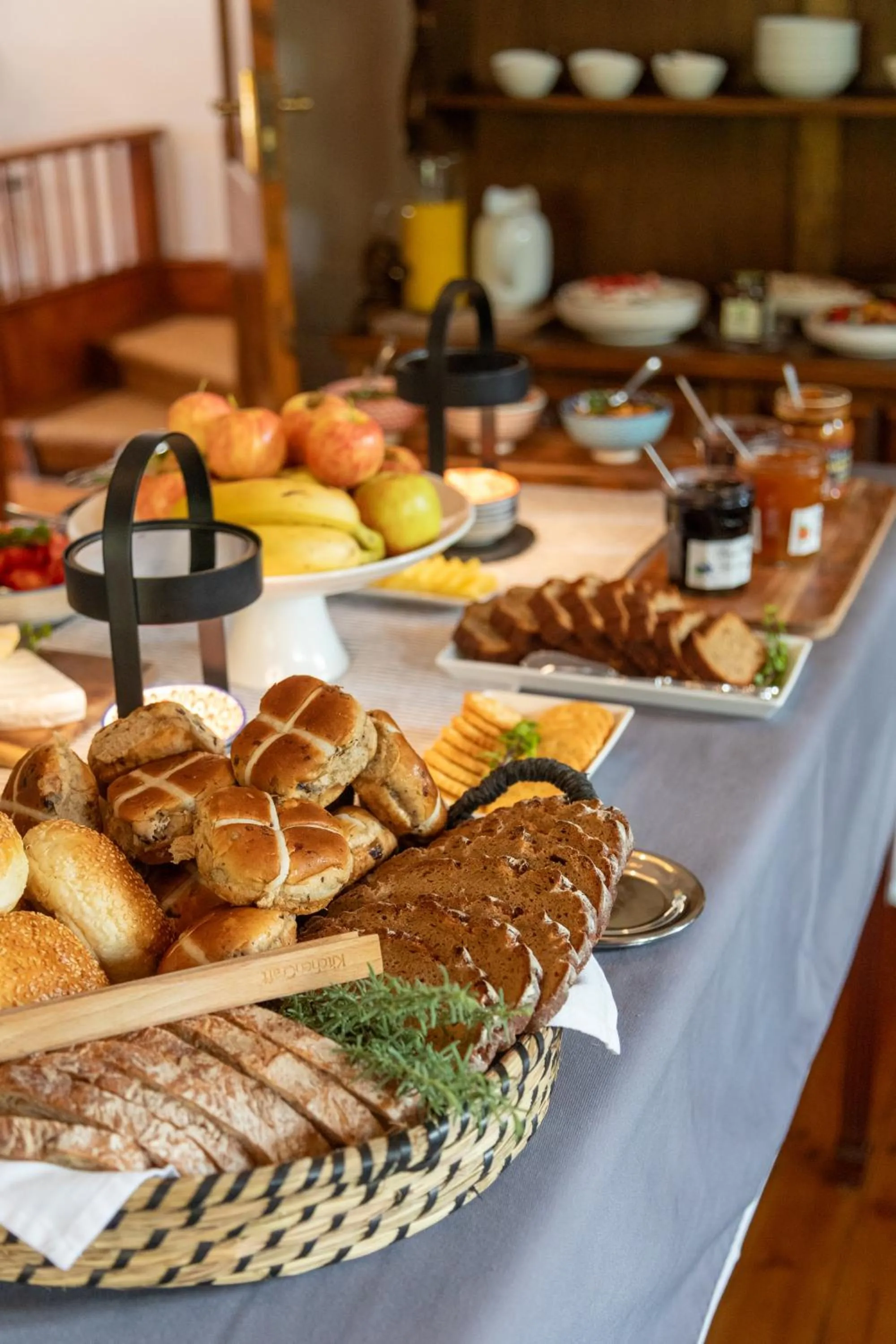 Food and drinks in Acorn House