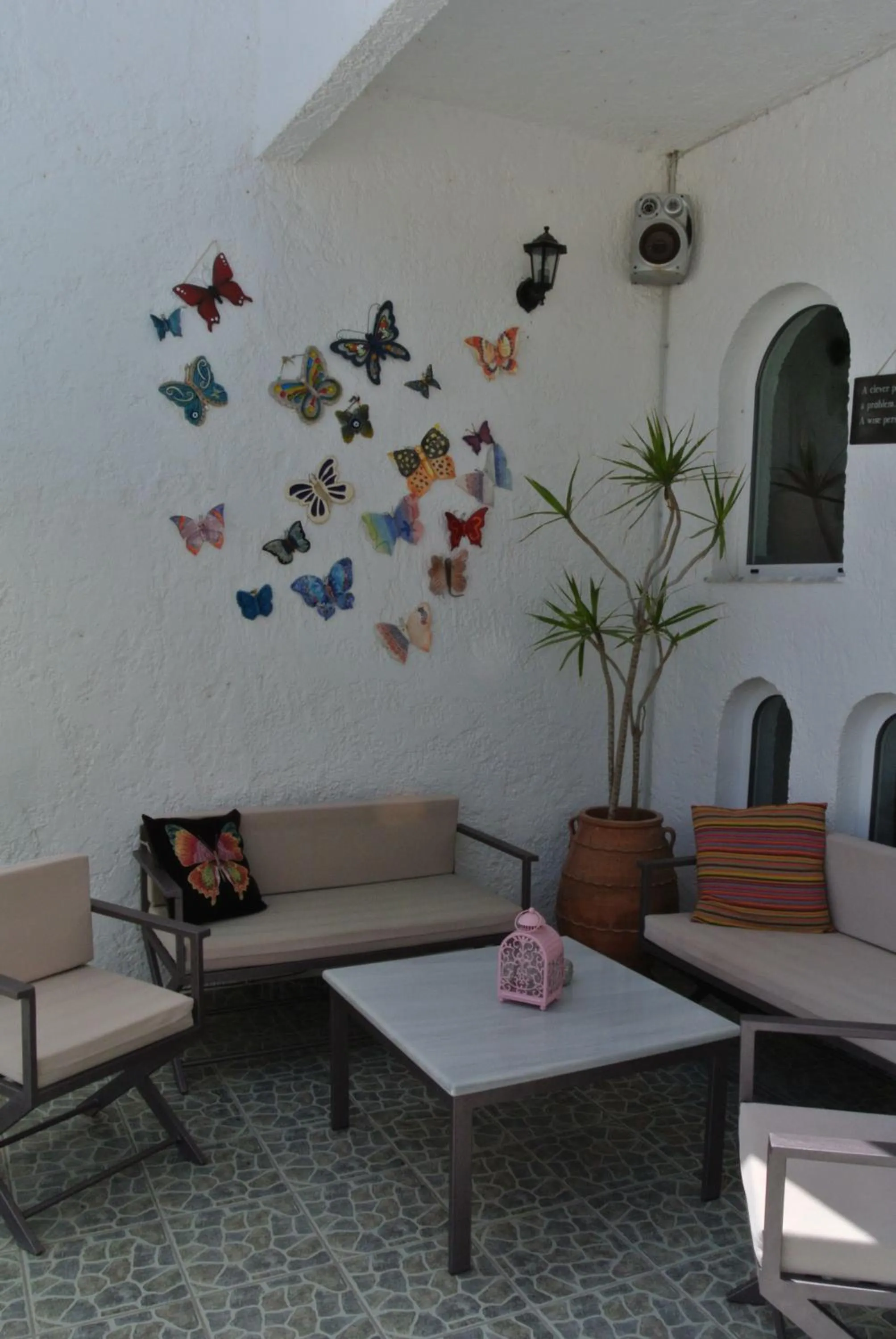 Seating area in Kokalakis Hotel