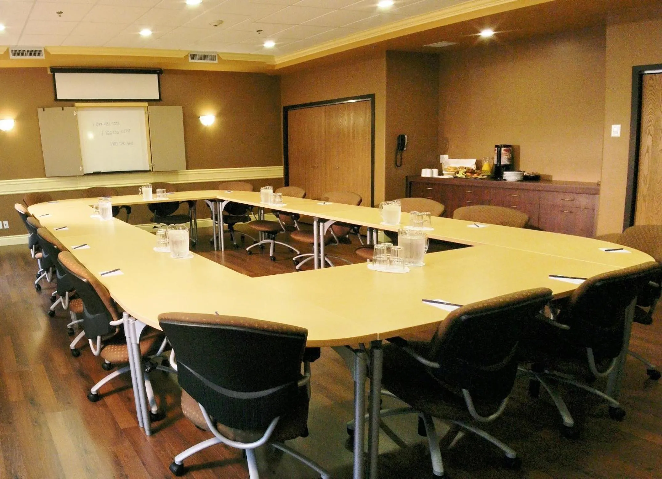 Business facilities in Days Inn by Wyndham Levis