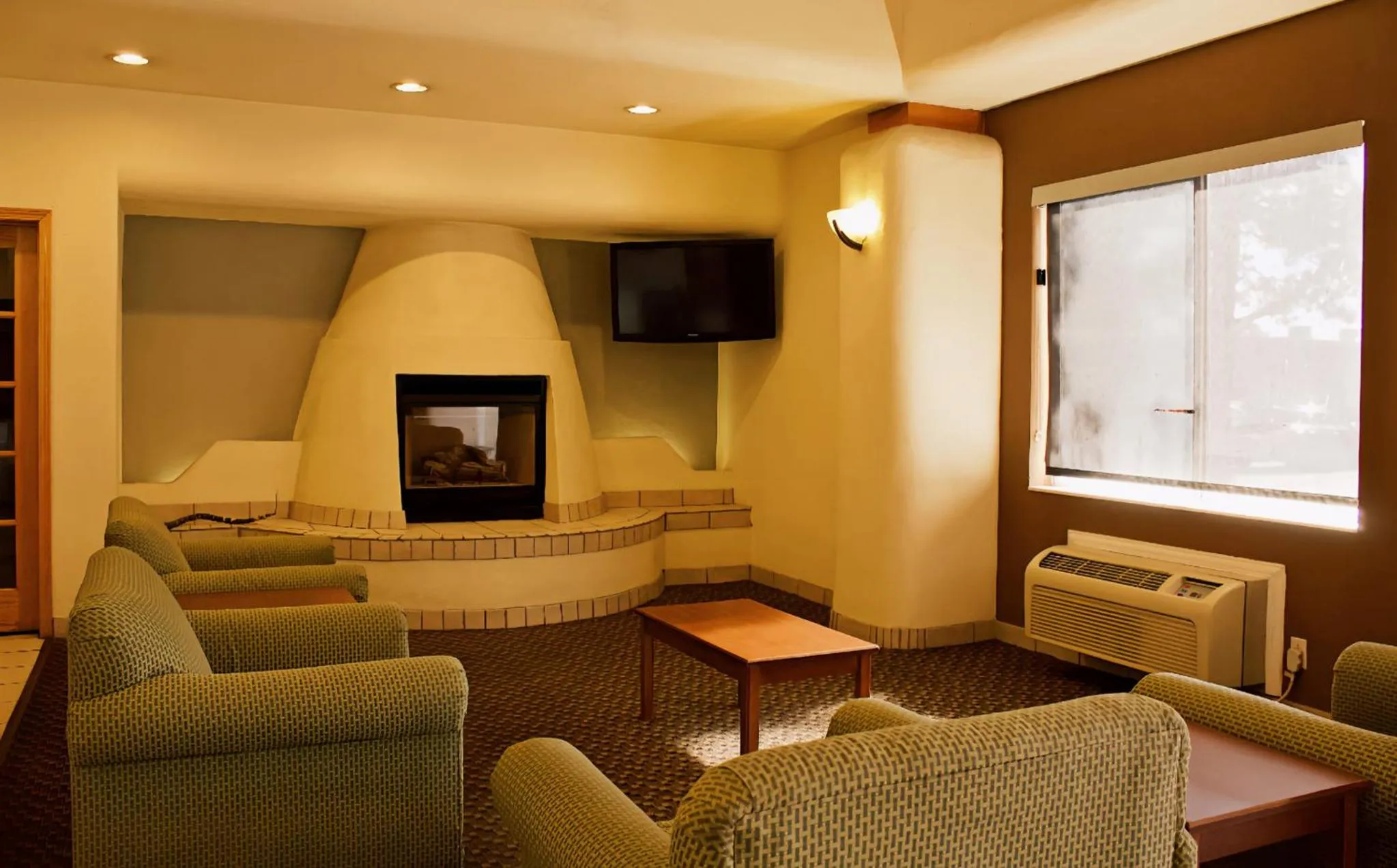 Property building in Hotel El Paso