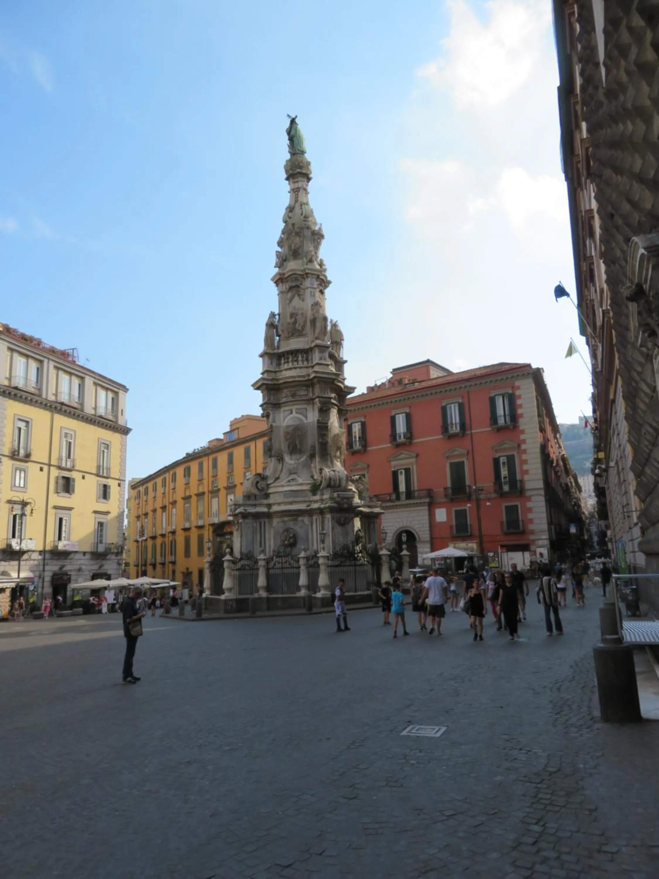 Nearby landmark in Napoli Suite Toledo 10 By Dimorra