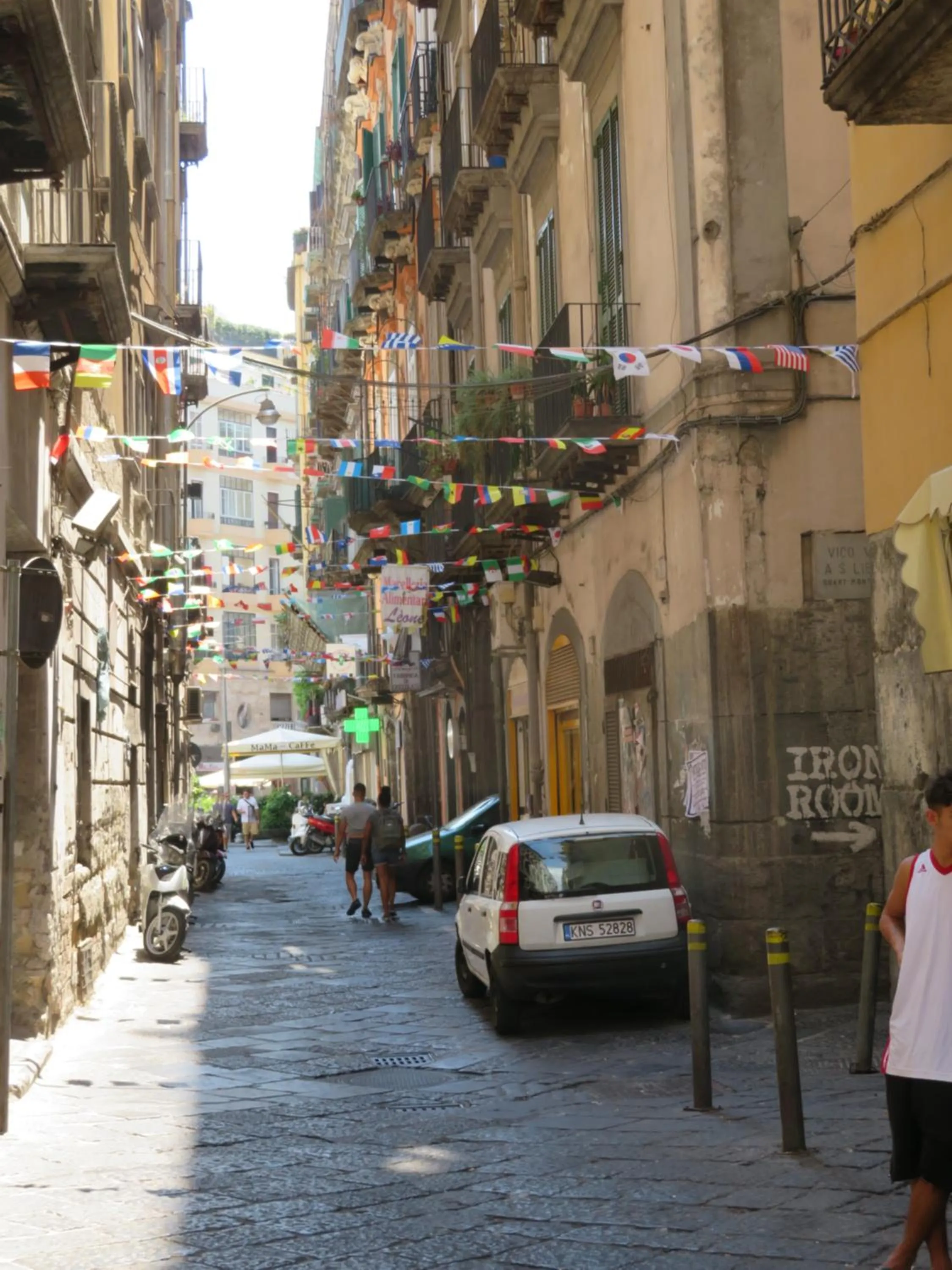 Neighbourhood in Napoli Suite Toledo 10 By Dimorra