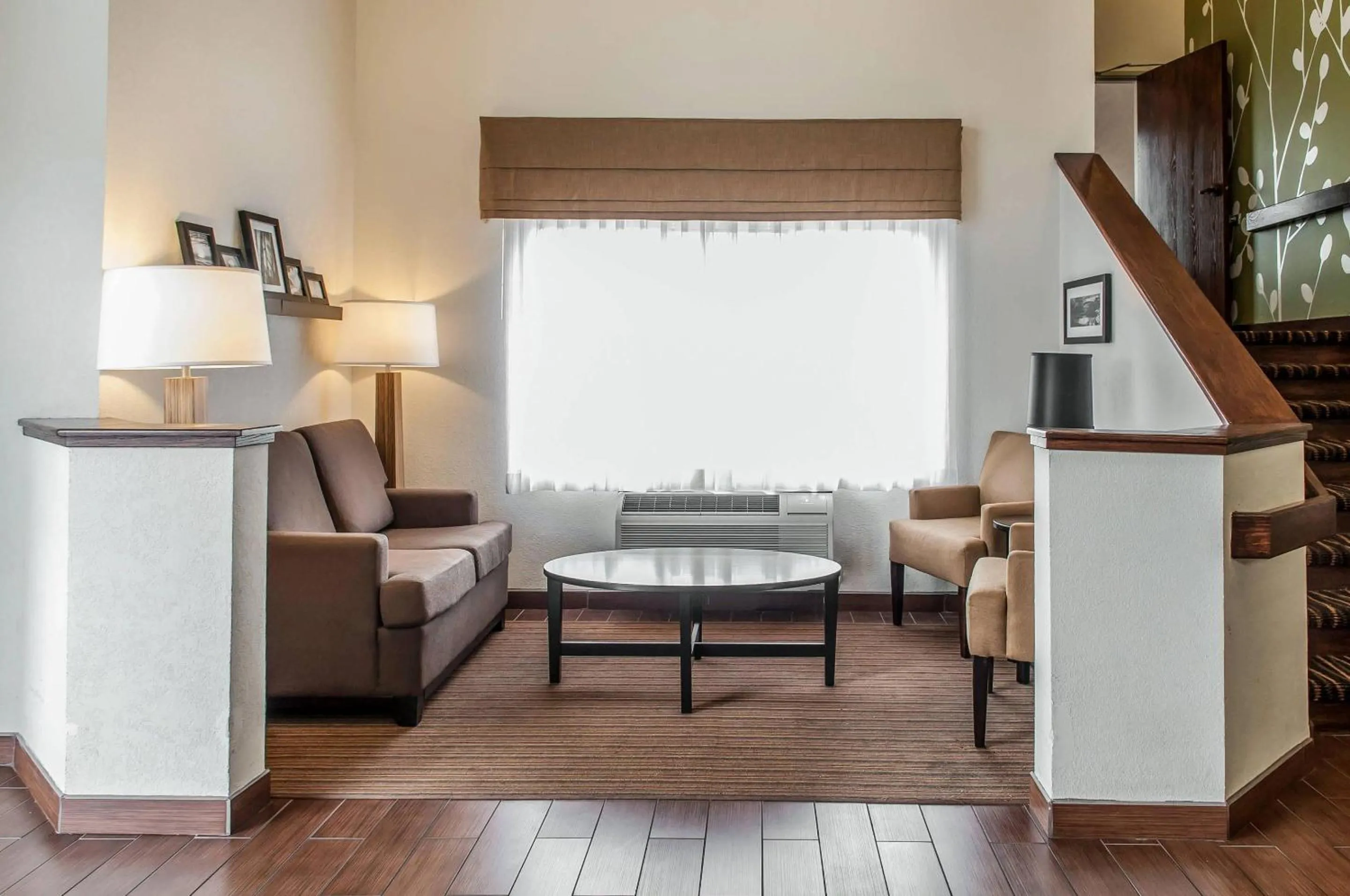 Lobby or reception in Sleep Inn University