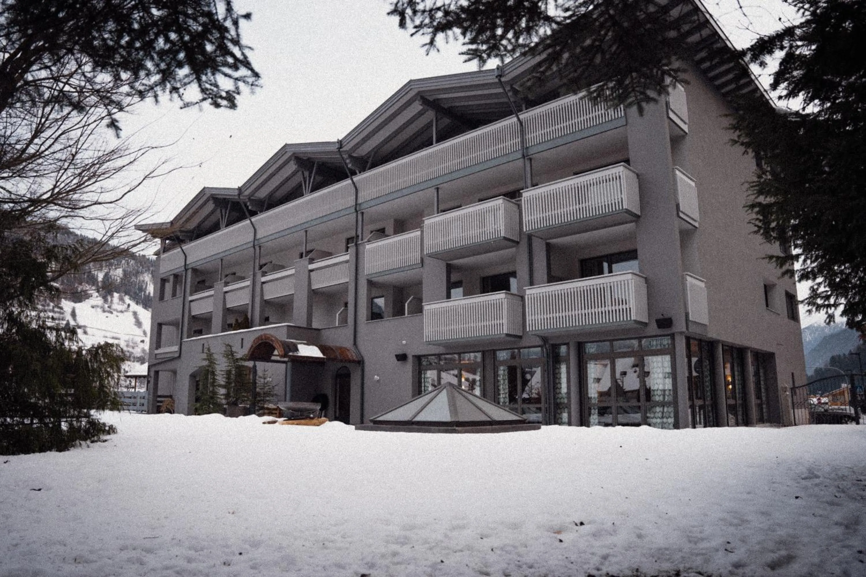 Property building in Anett hotel