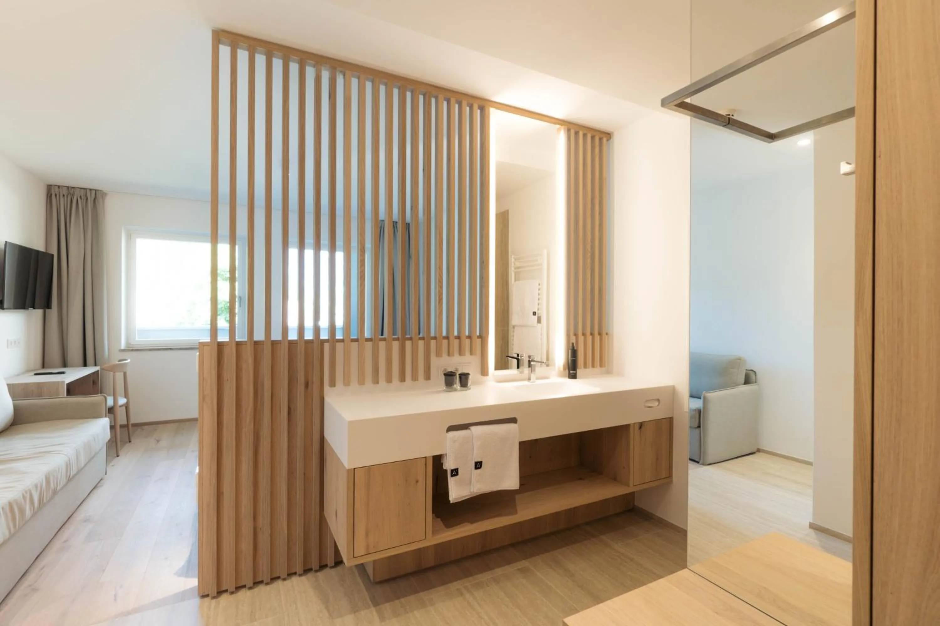 Photo of the whole room, Bed in Anett hotel